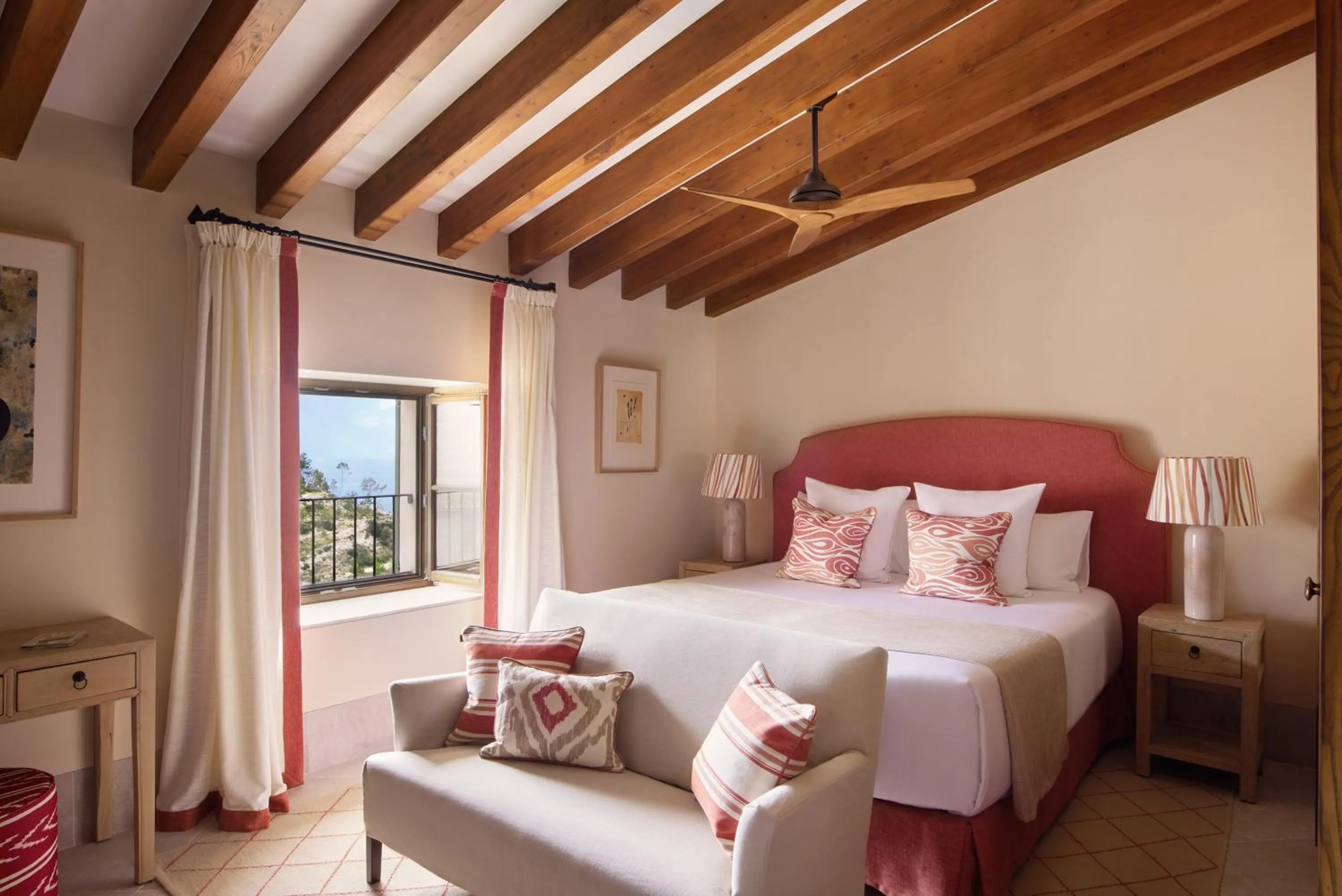 Bed in Son Bunyola Resort and Villas