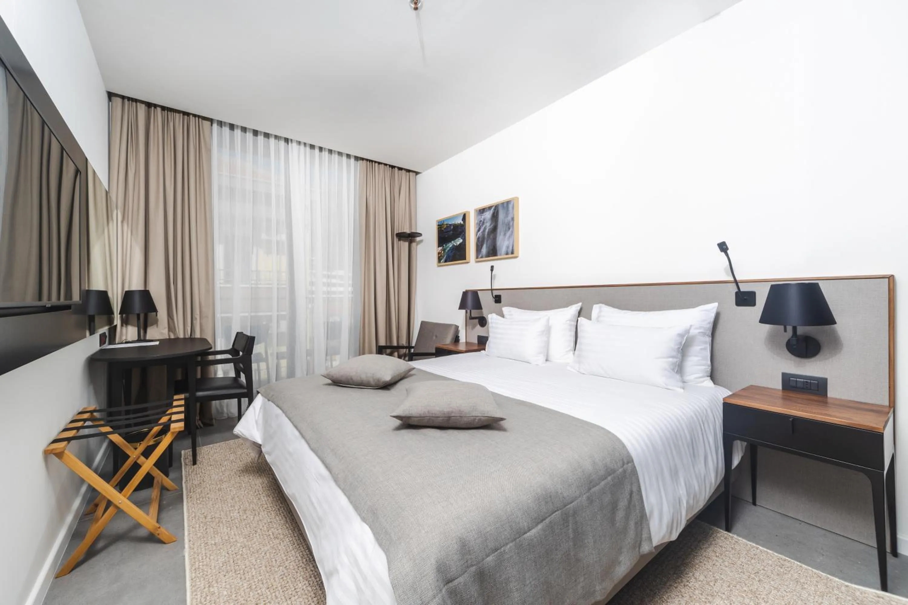 Bedroom, Bed in Boutique Hotel Shell