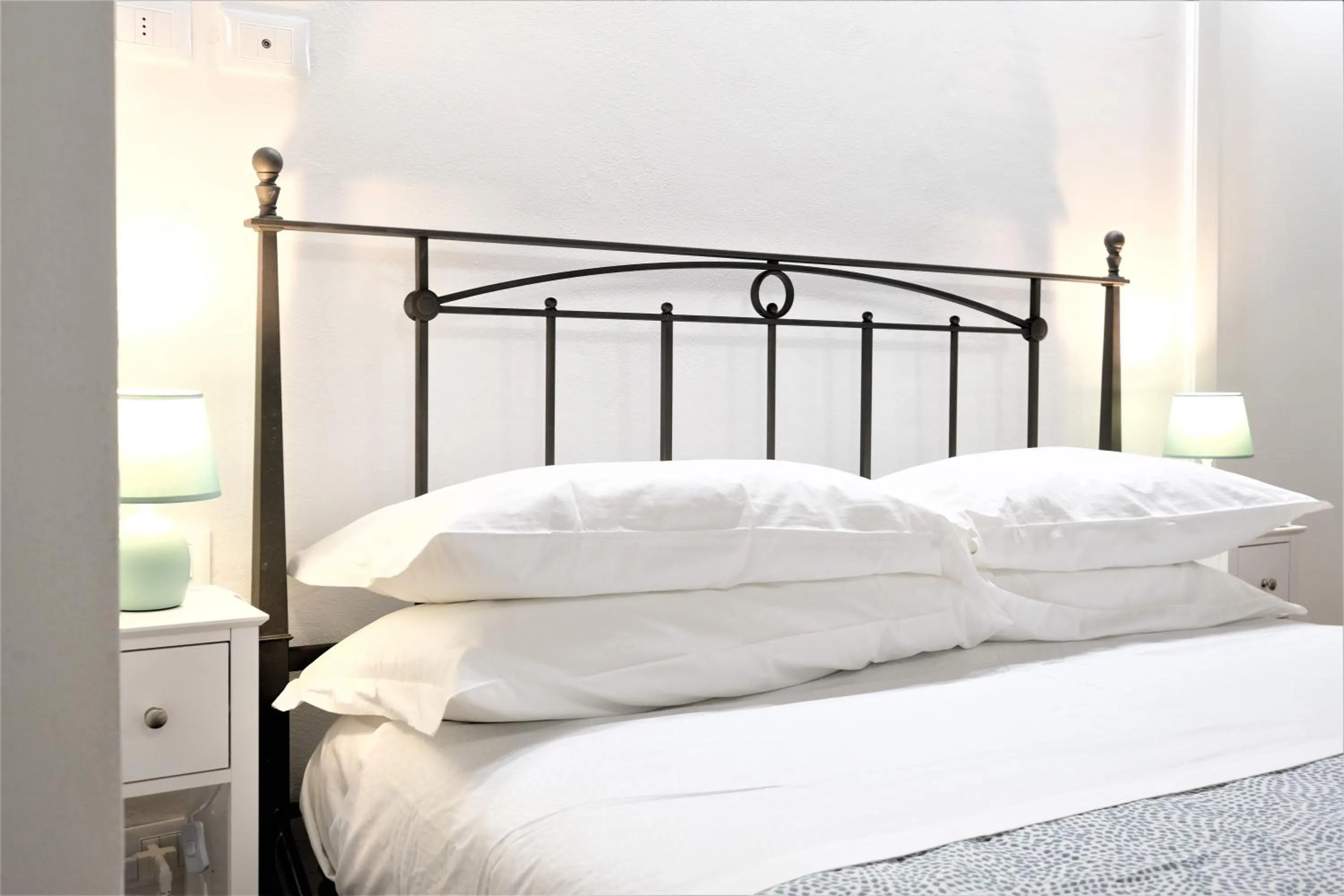 Bed in Wine Apartments Florence Ribolla