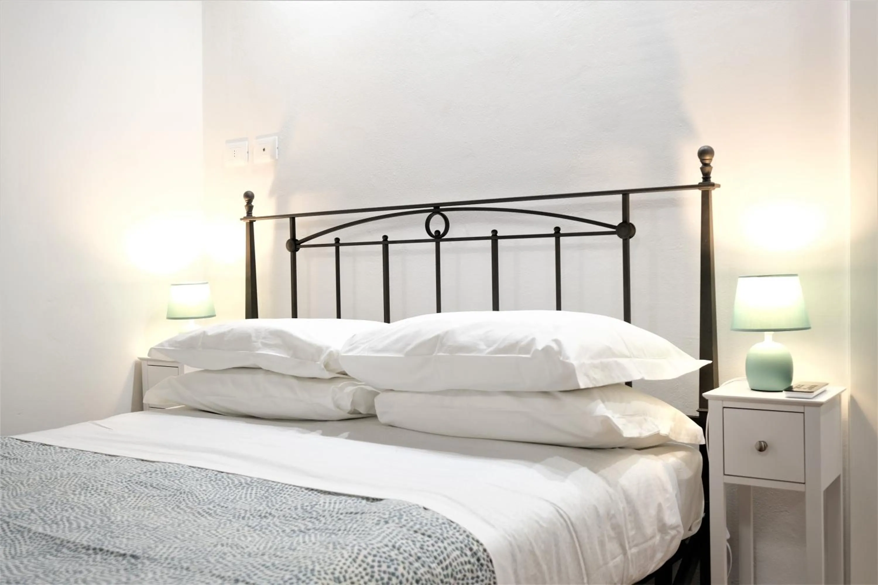 Bed in Wine Apartments Florence Ribolla