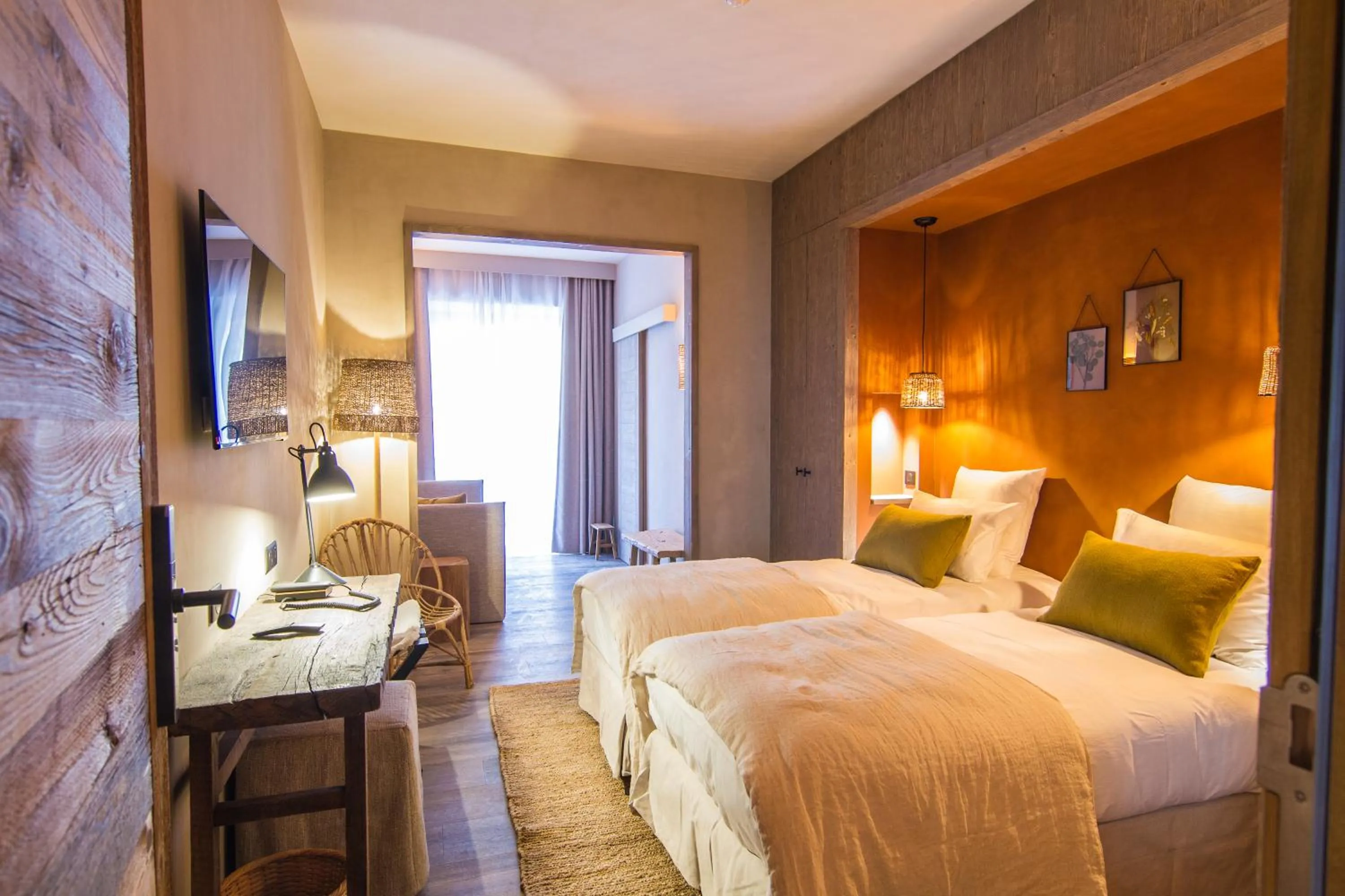 Bed in Hôtel de la Roche