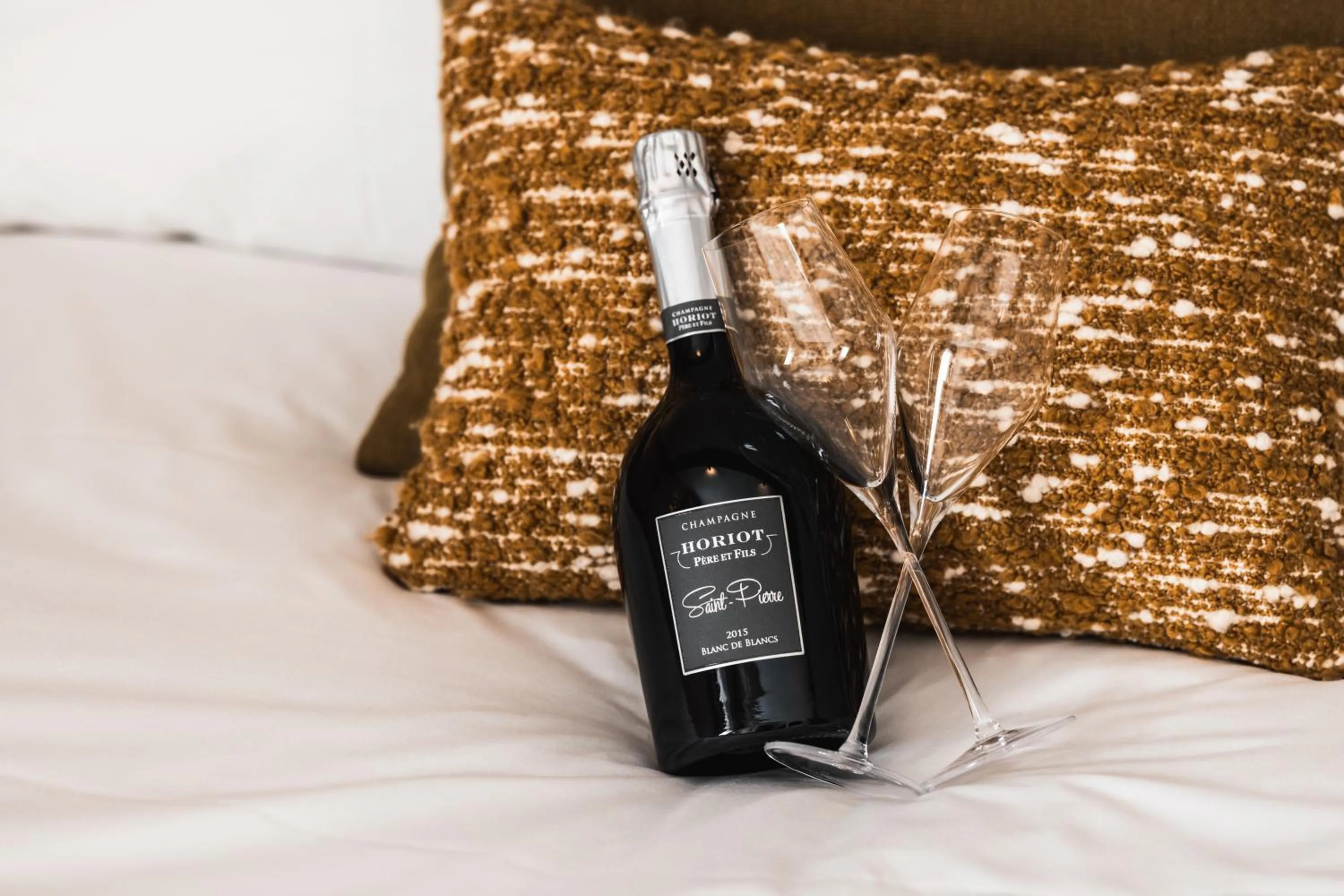 Decorative detail, Bed in Hôtel de la Roche