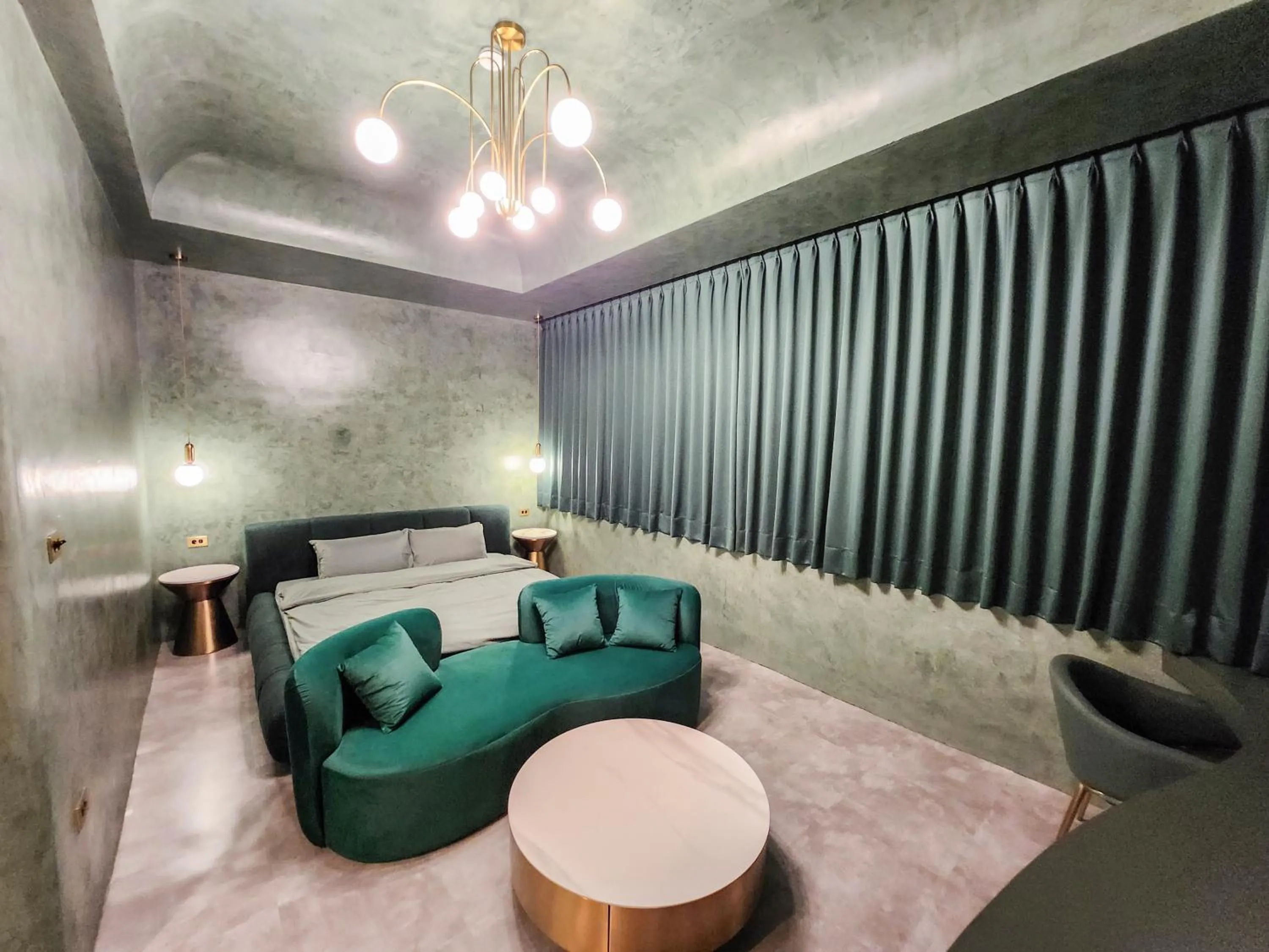 Photo of the whole room, Bed in ART BnB