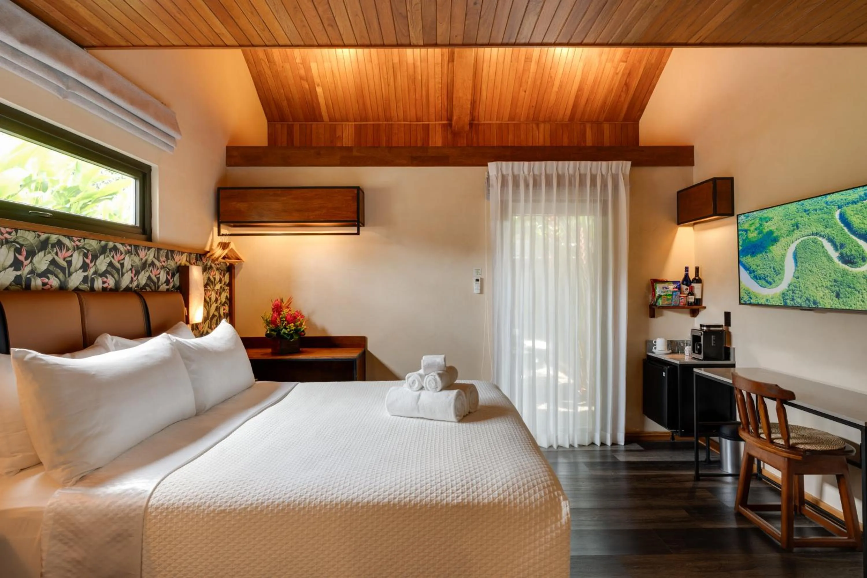 Bedroom, Bed in Suwa Villa Arenal