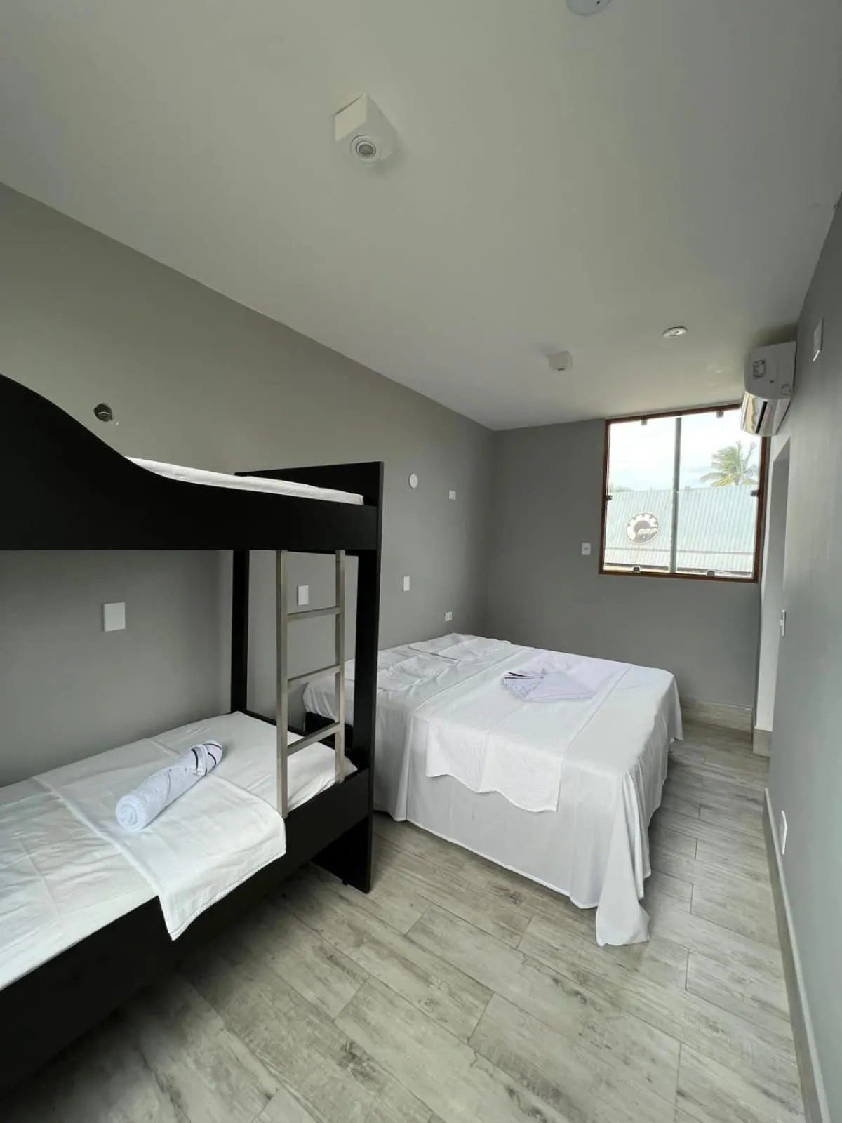 Enseada Beach Hotel