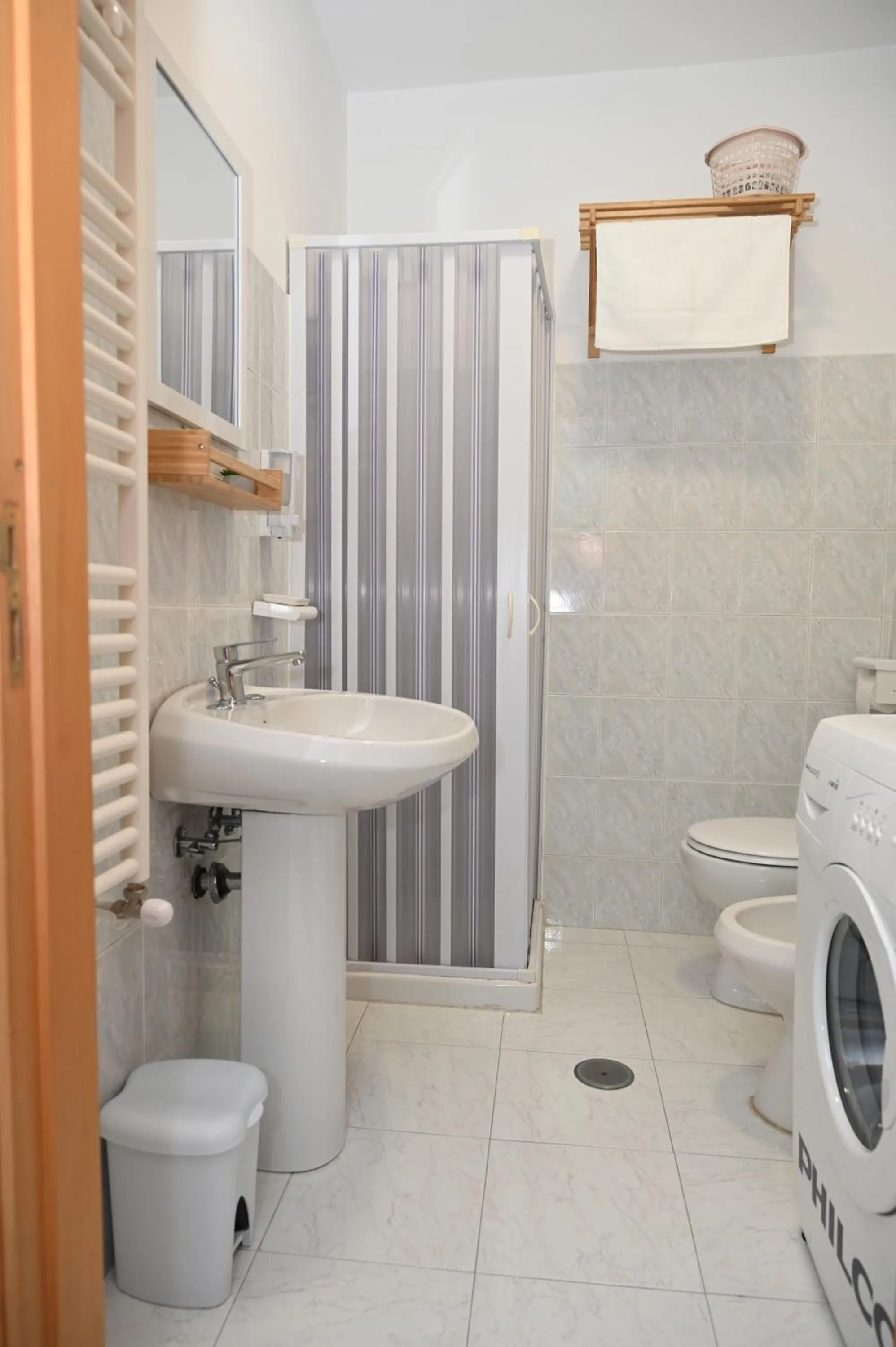 Bathroom in Karlin's house Anzi - albergo diffuso