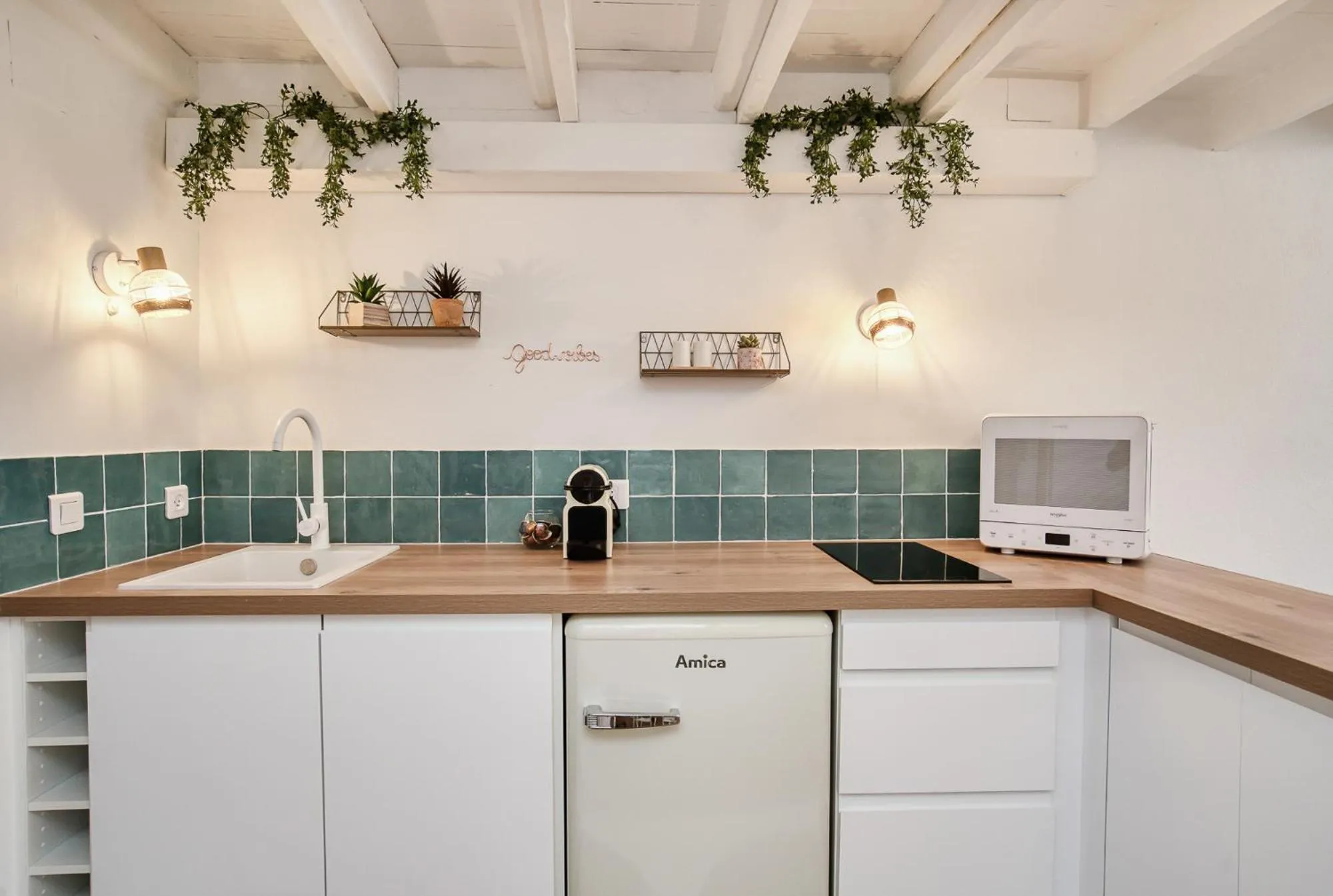 Kitchen or kitchenette in My little St-Tropez