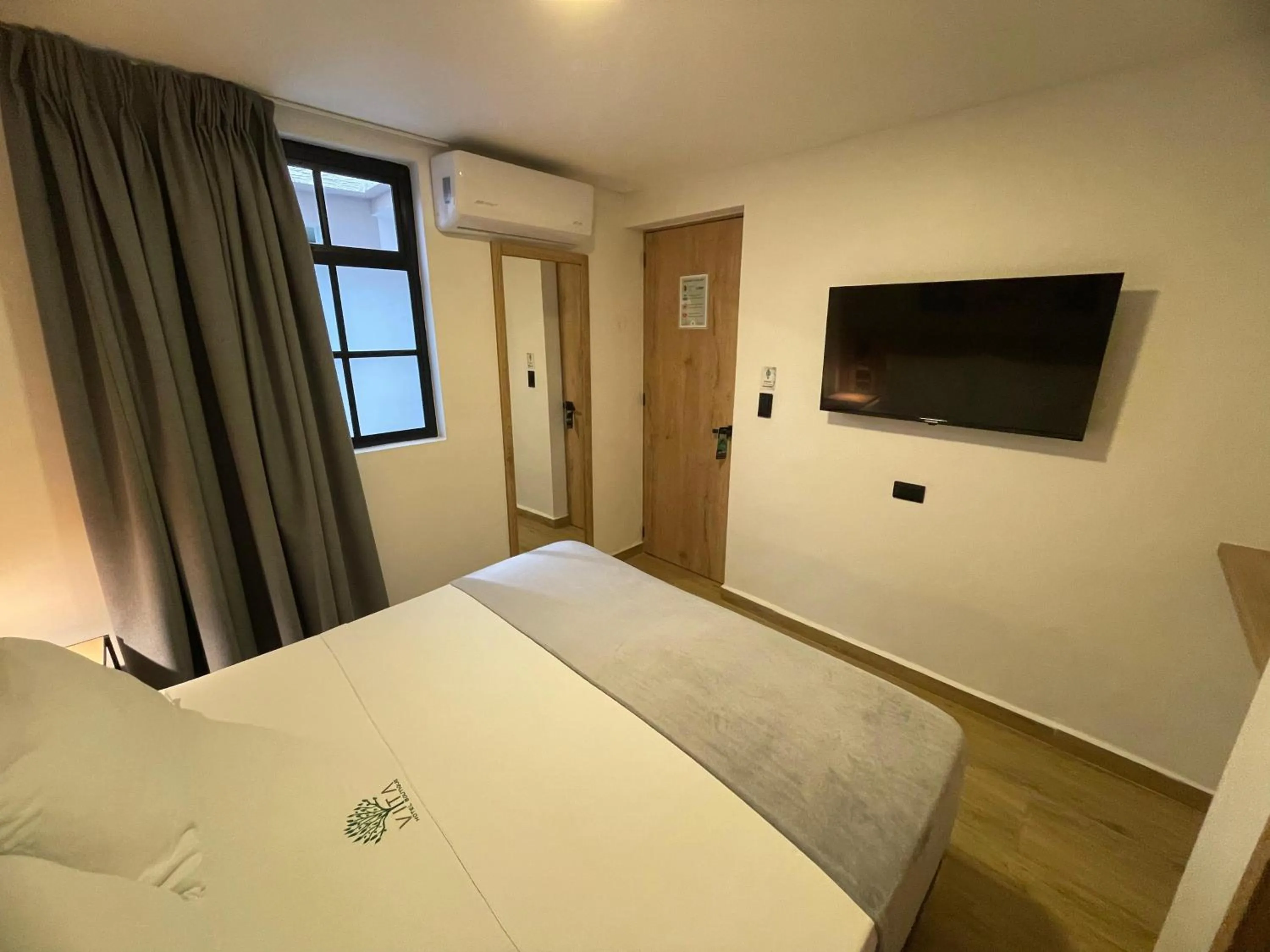 Bedroom, Bed in Vita Hotel Boutique - Aire Acondicionado & Desayuno