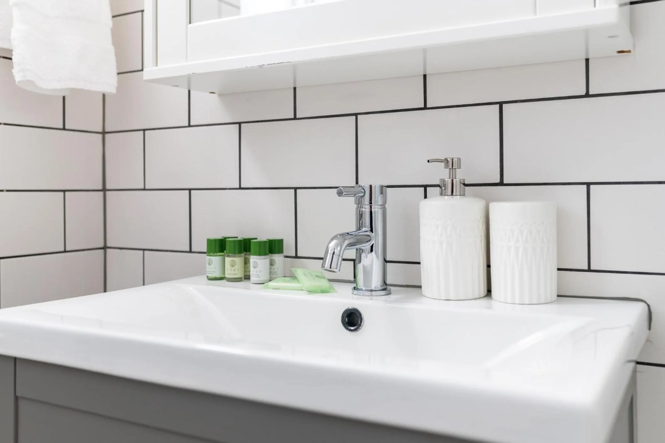 Bathroom in Paddington by CAPITAL