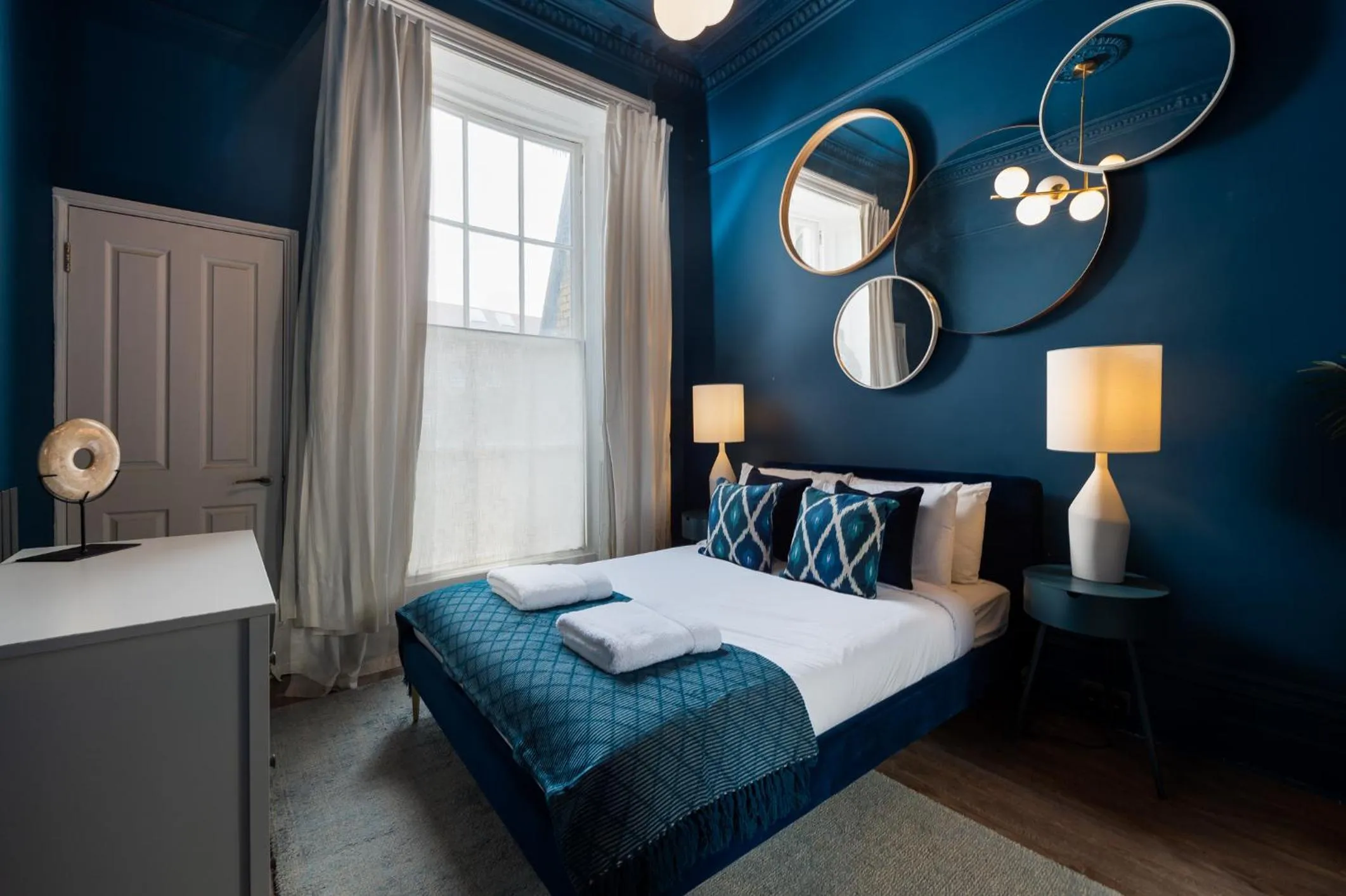 Bed in Paddington by CAPITAL