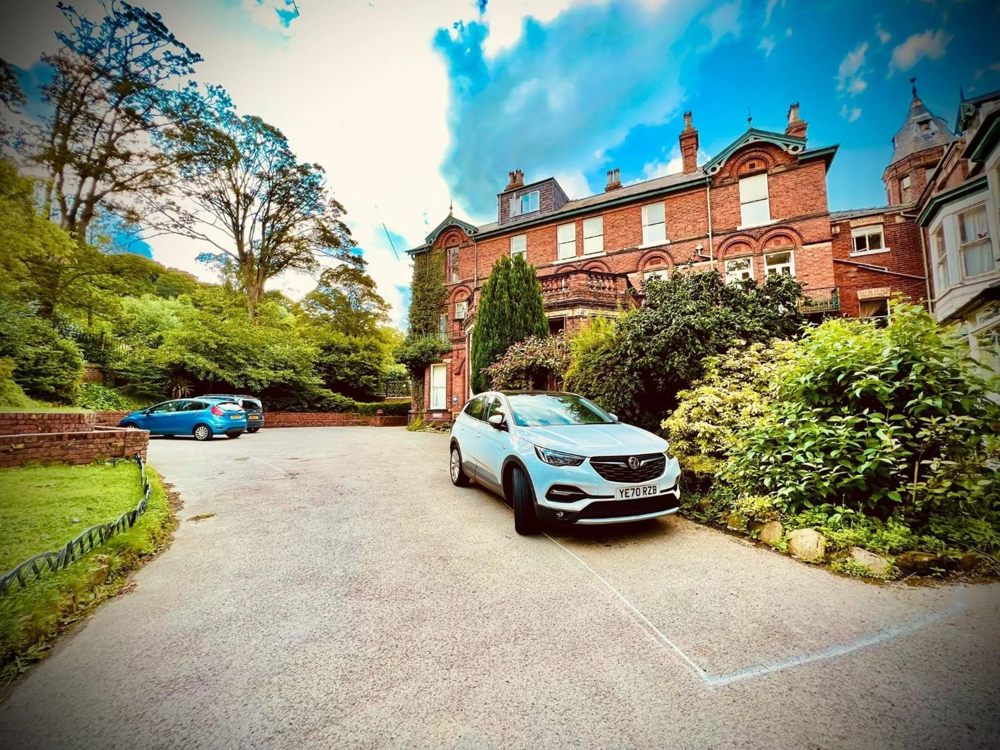 Property building in Green Gables Hotel