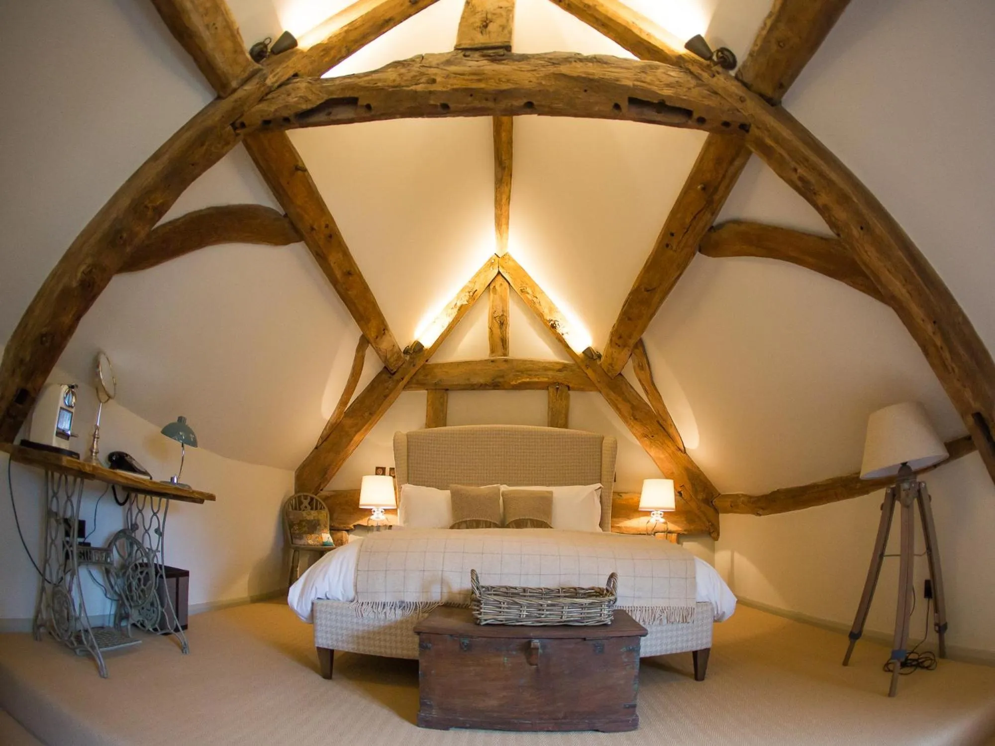 Bedroom, Bed in The Porch House