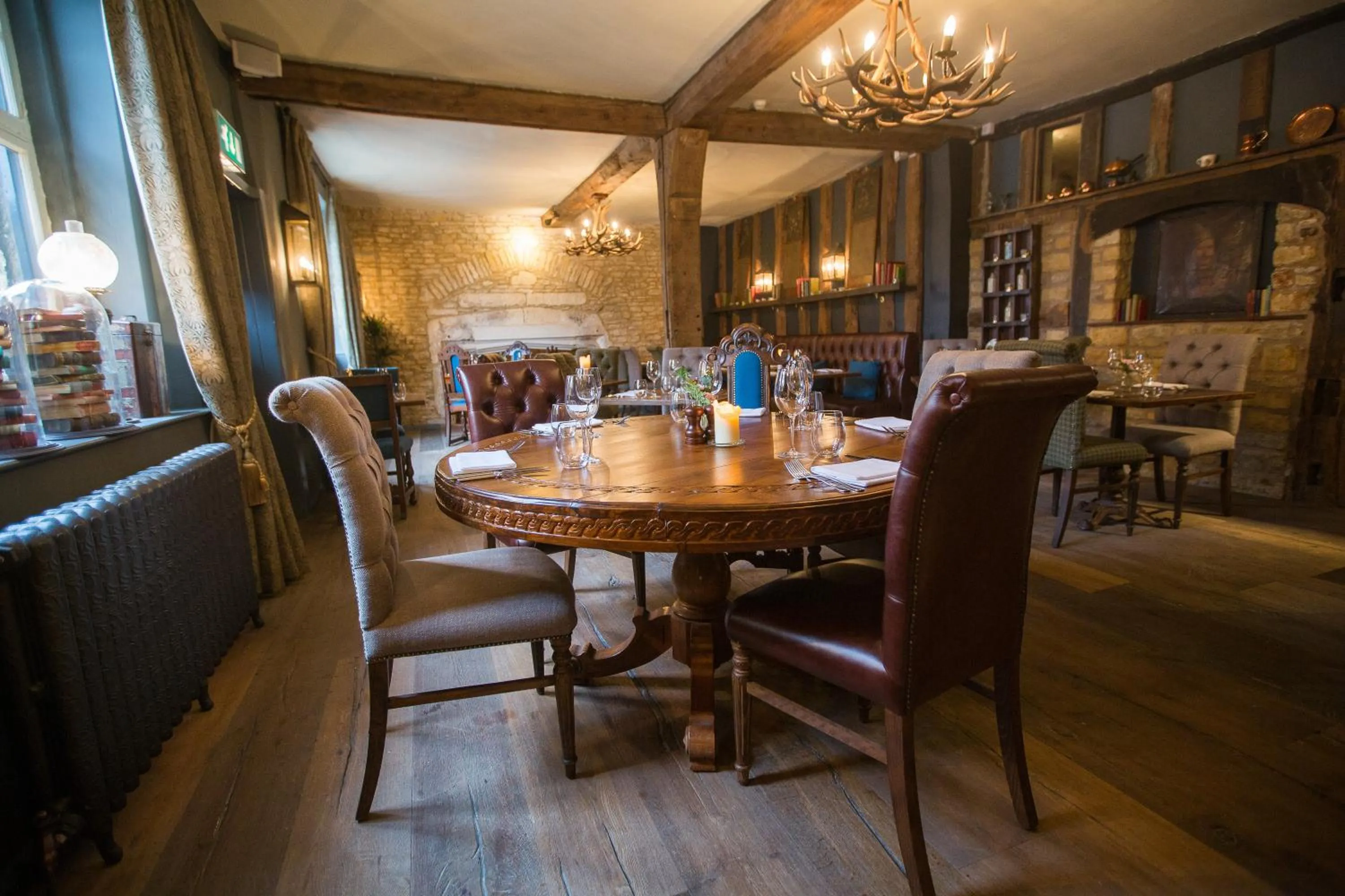 Restaurant/places to eat in The Porch House