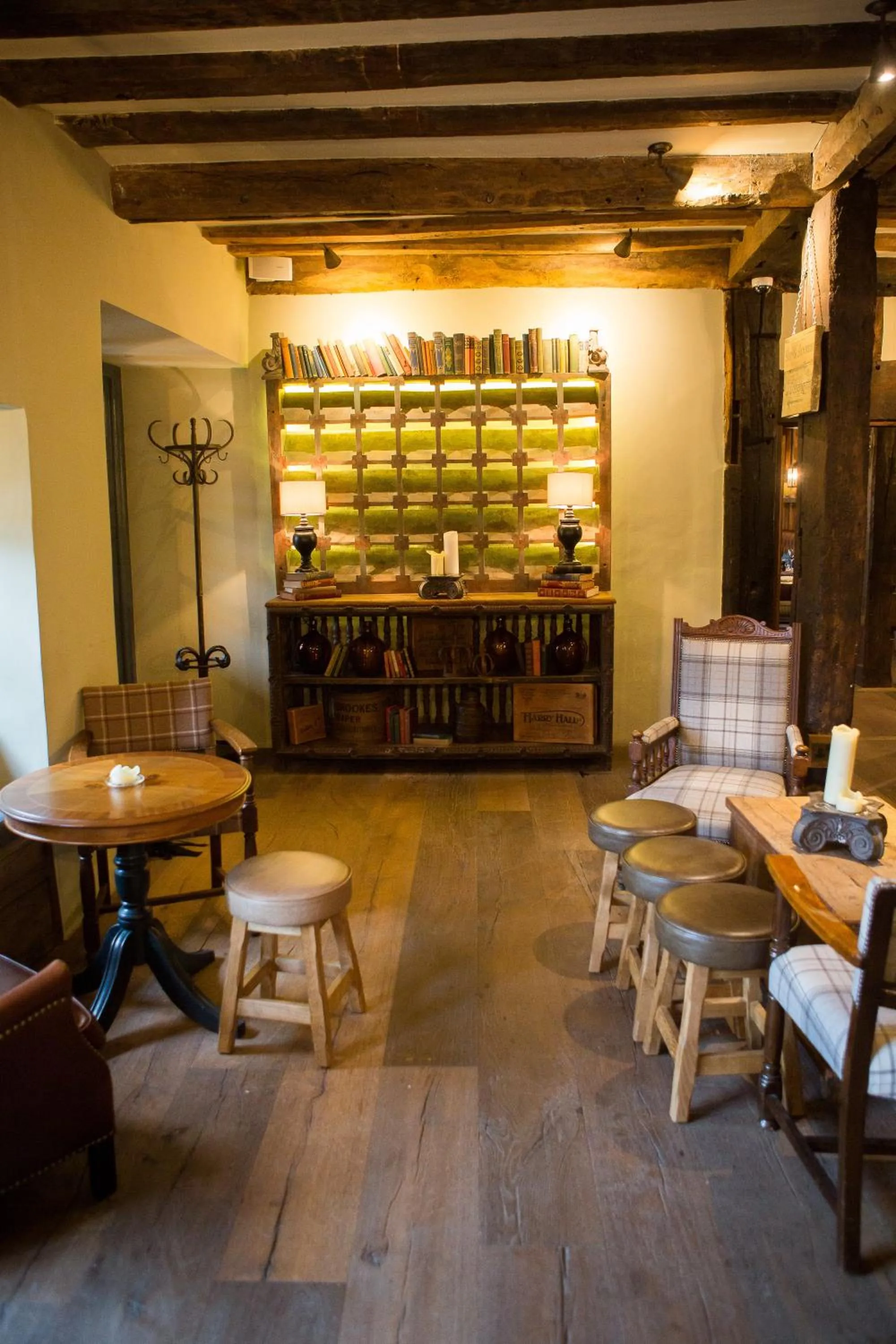 Lounge or bar in The Porch House