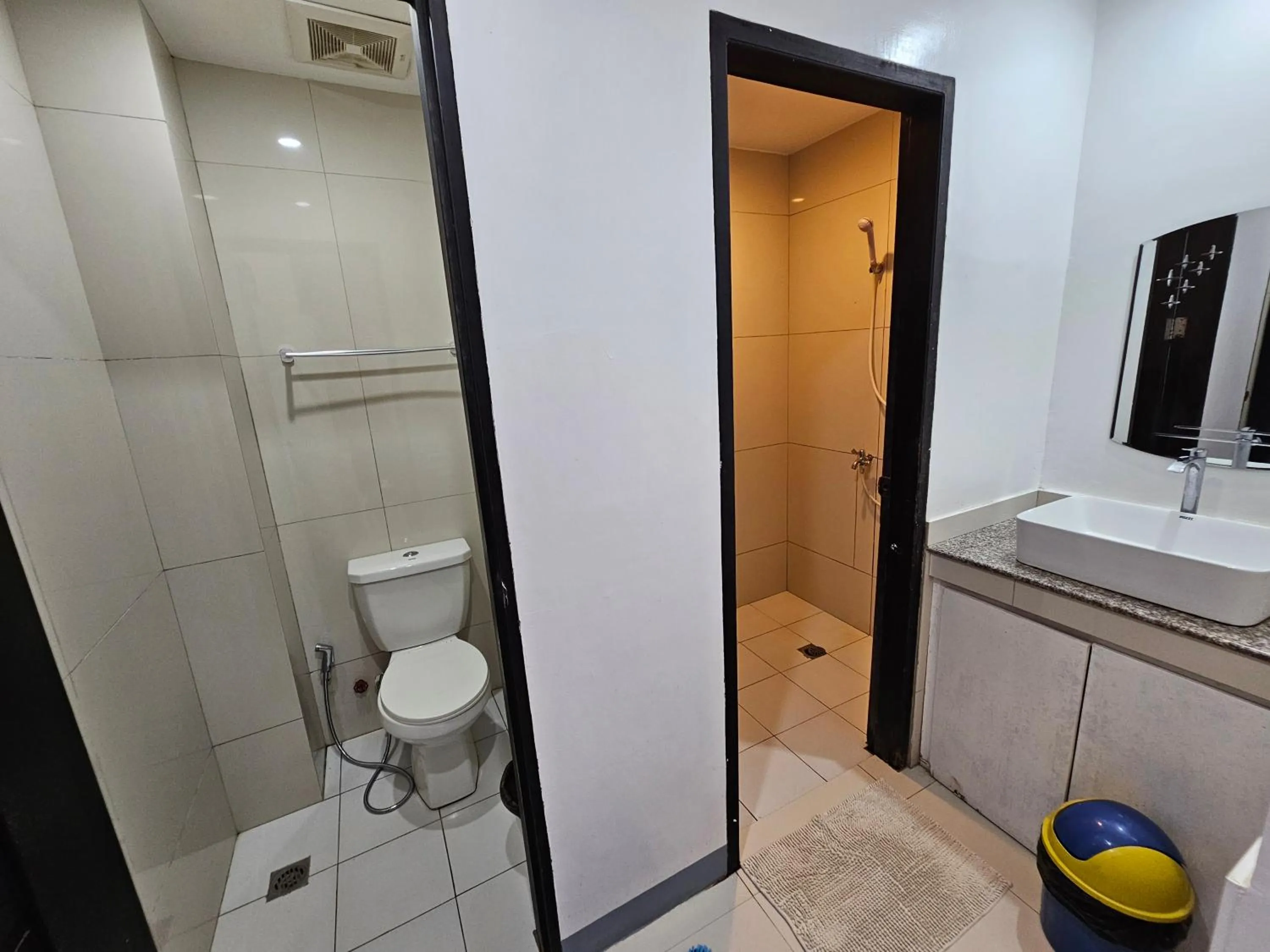 Bathroom in Blue Coast Beach Hotel