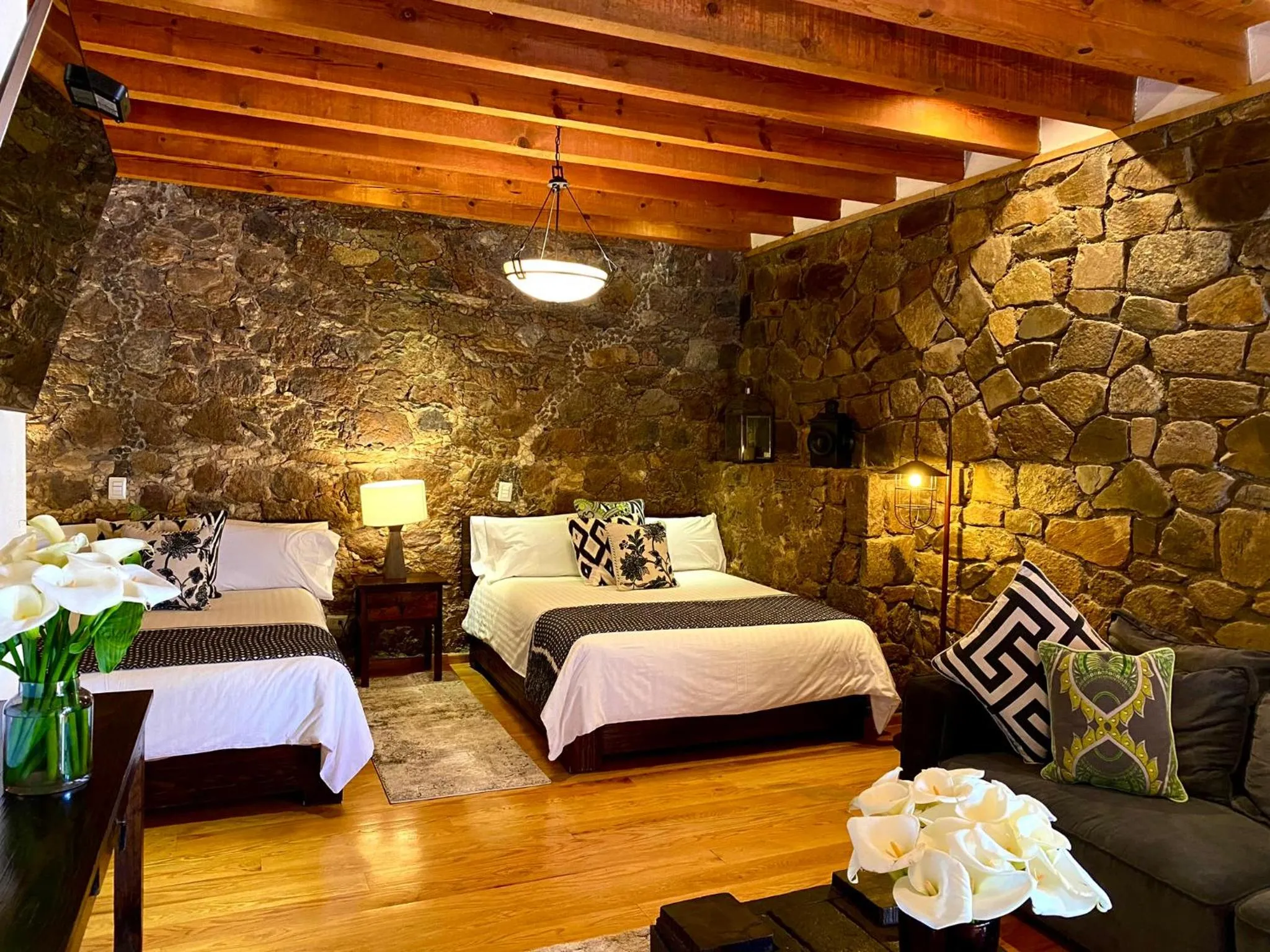 Photo of the whole room, Bed in HOTEL MINA REAL