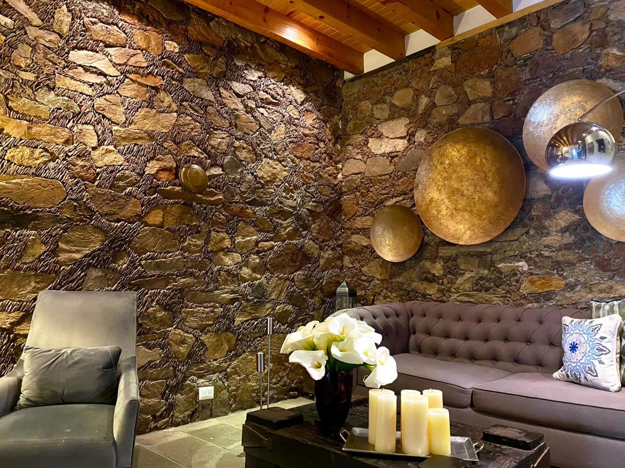 Living room in HOTEL MINA REAL