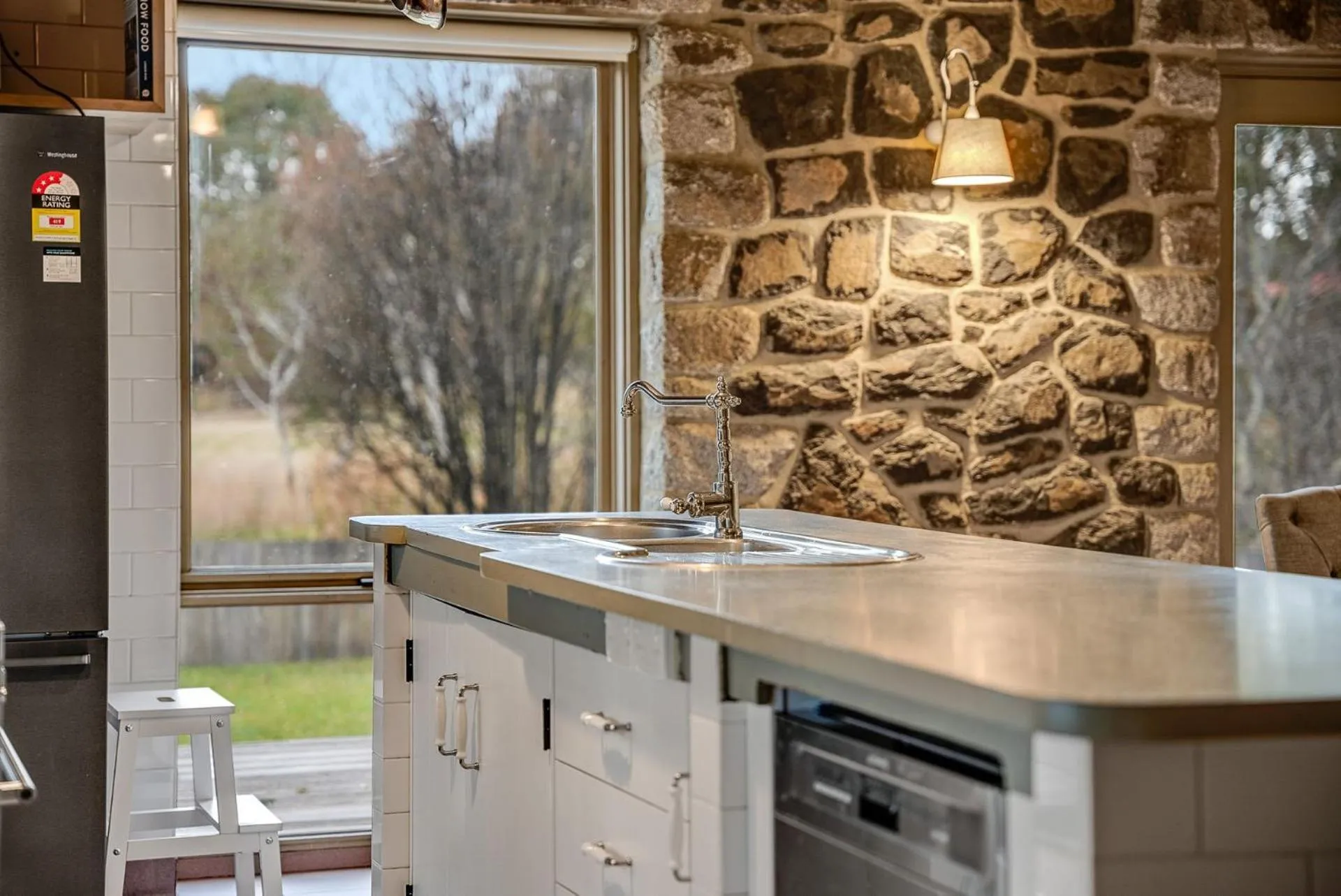 Quigtoo Cottage - Beautiful 4BR Stone Cottage l WiFi l Bath l Garden