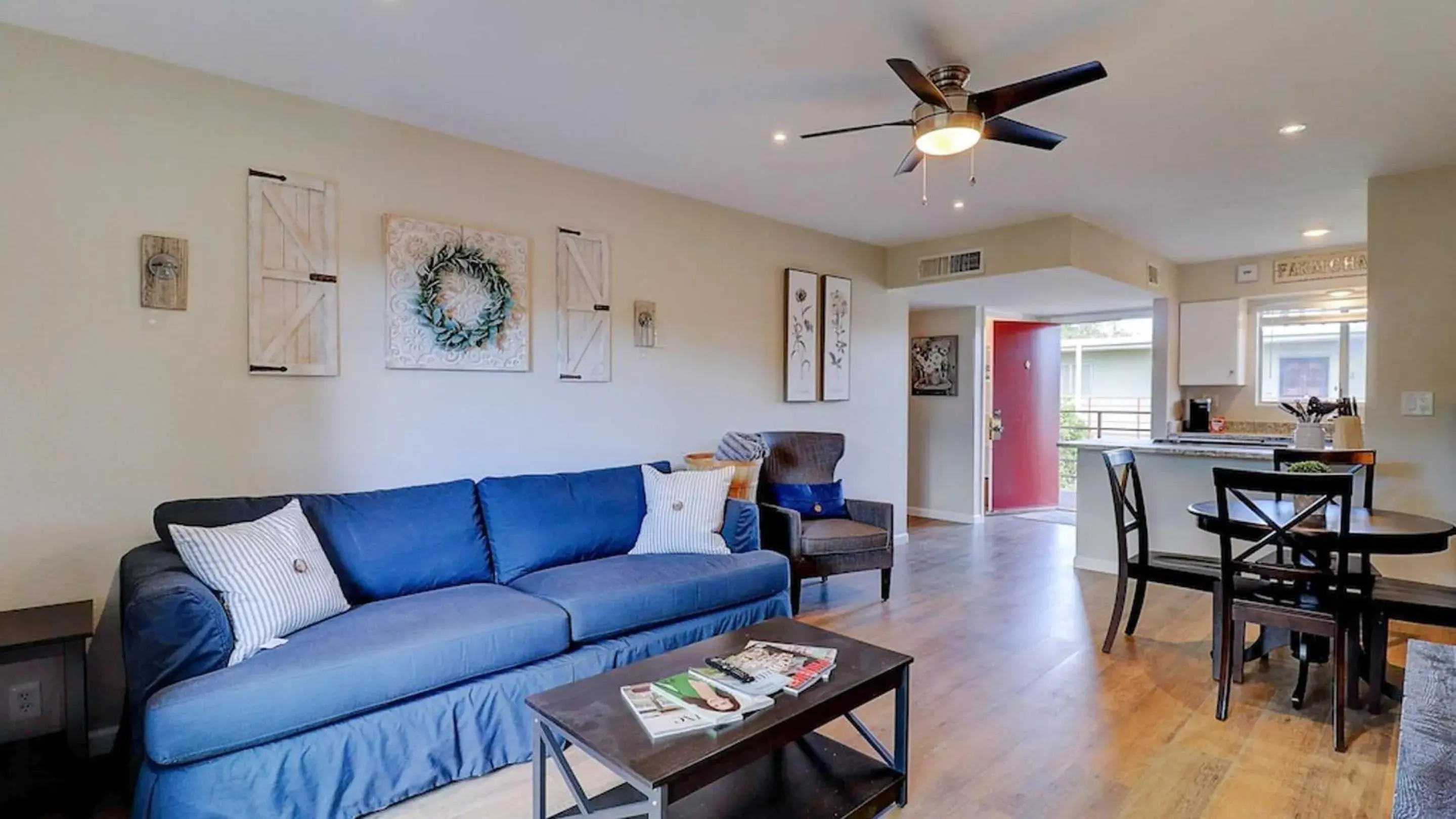 Comfy 1-Bdrm Condo in Heart of Old Town Scottsdale Comfy 1-Bdrm Condo in Heart of Old Town Scottsdale