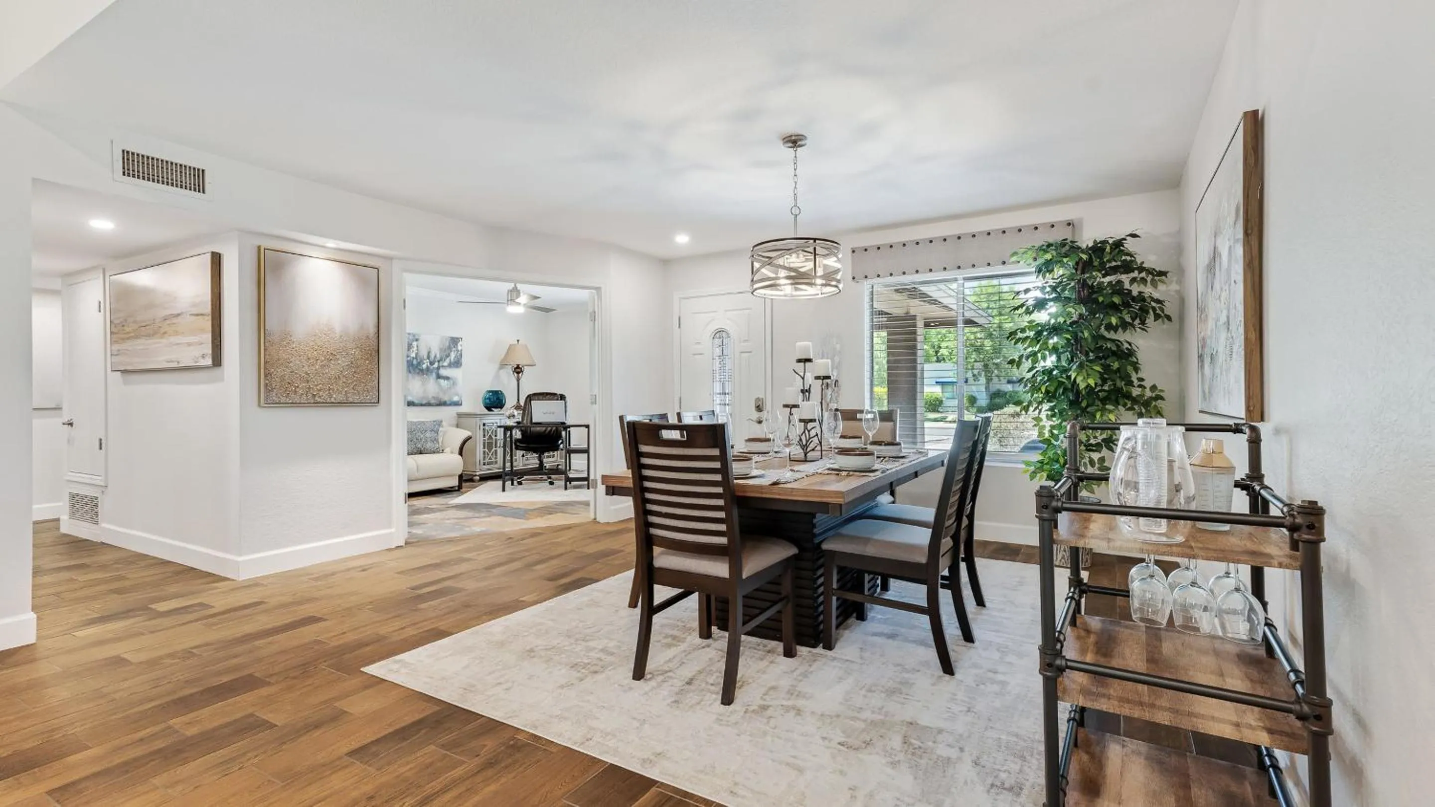 Luxe Central Scottsdale 4 bdrm w Backyard Oasis