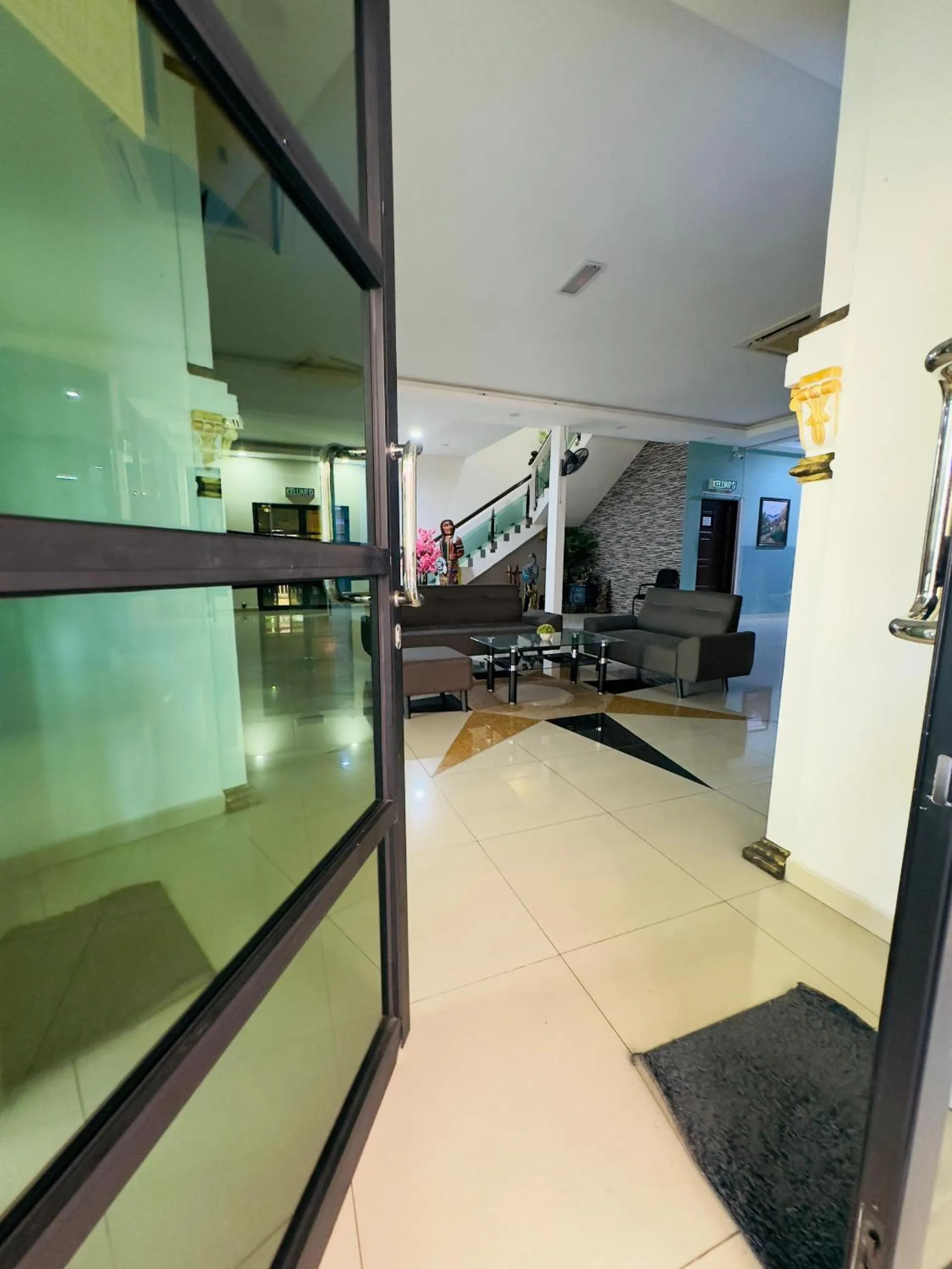 Lobby or reception in Maxwell inn