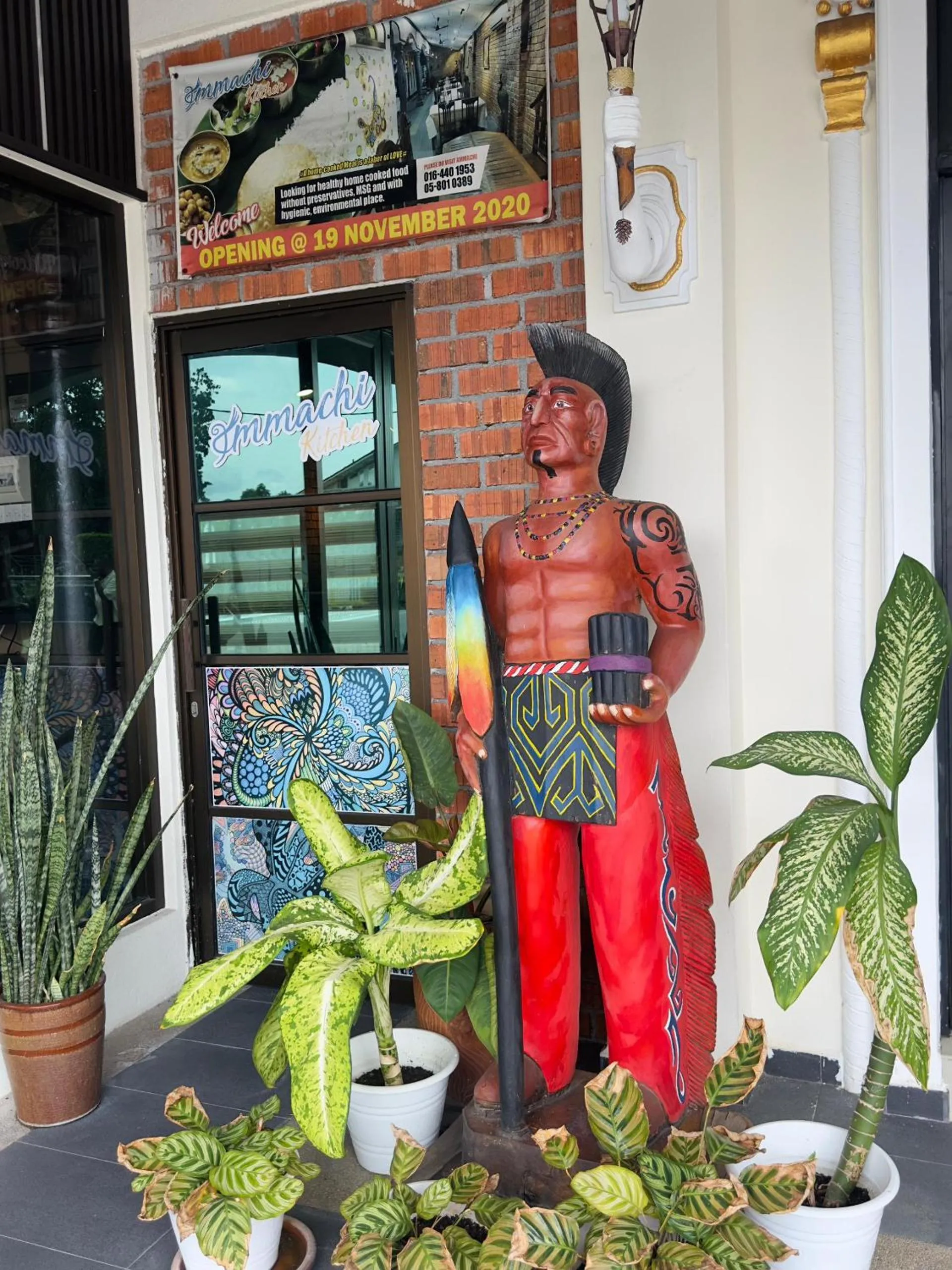 Property building in Maxwell inn