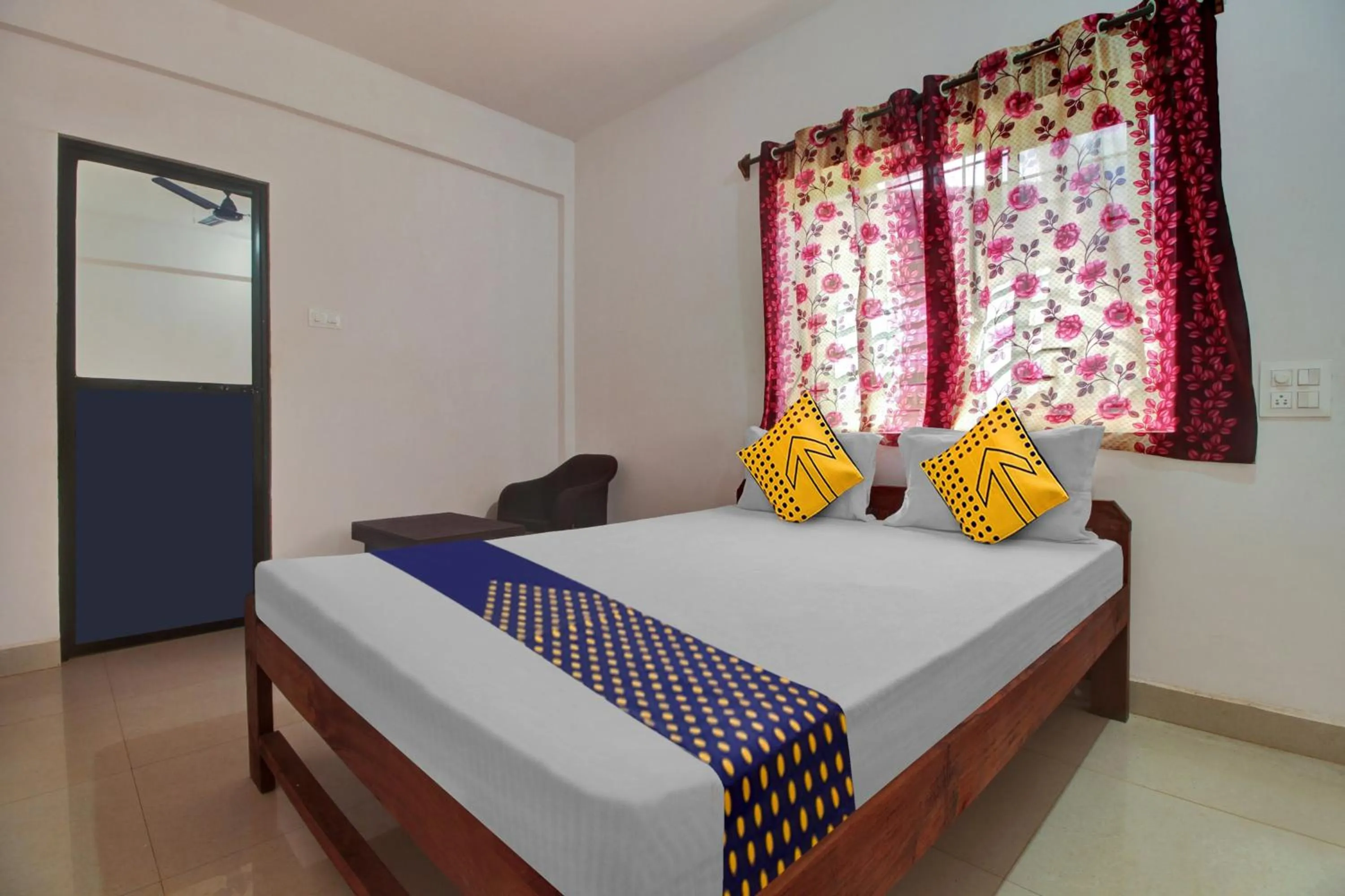 Bedroom in Hotel O U & I LIVINGS