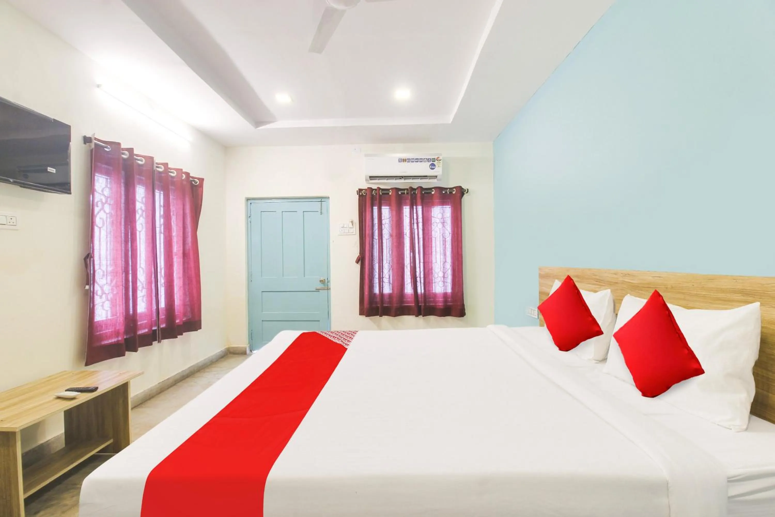 Bedroom in Hotel O R Squre Inn