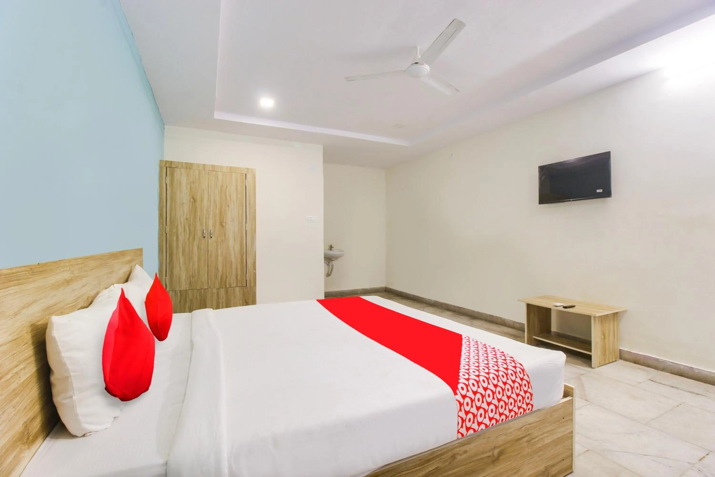 Bedroom in Hotel O R Squre Inn