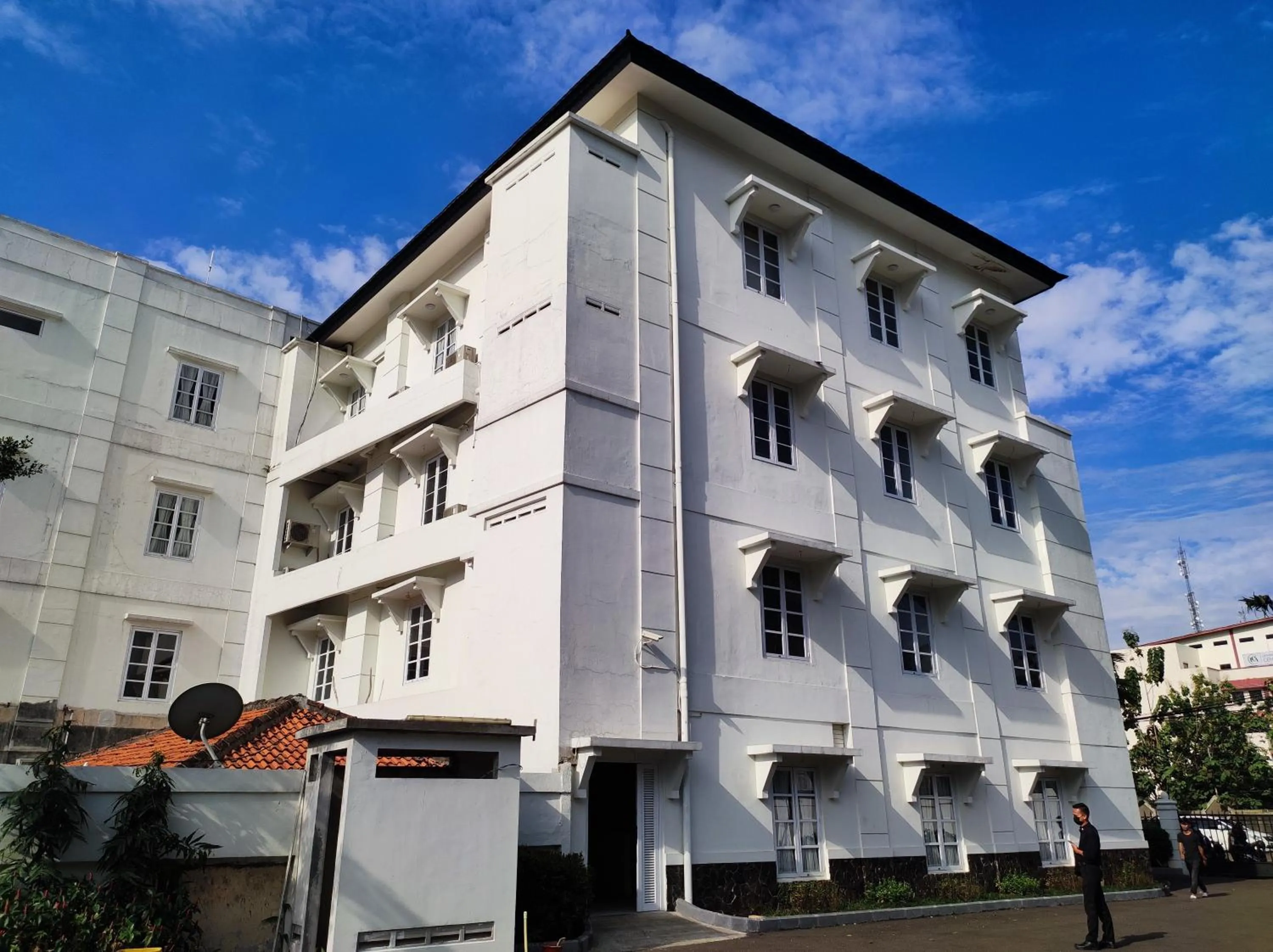 LE SEMAR HOTEL KARAWACI