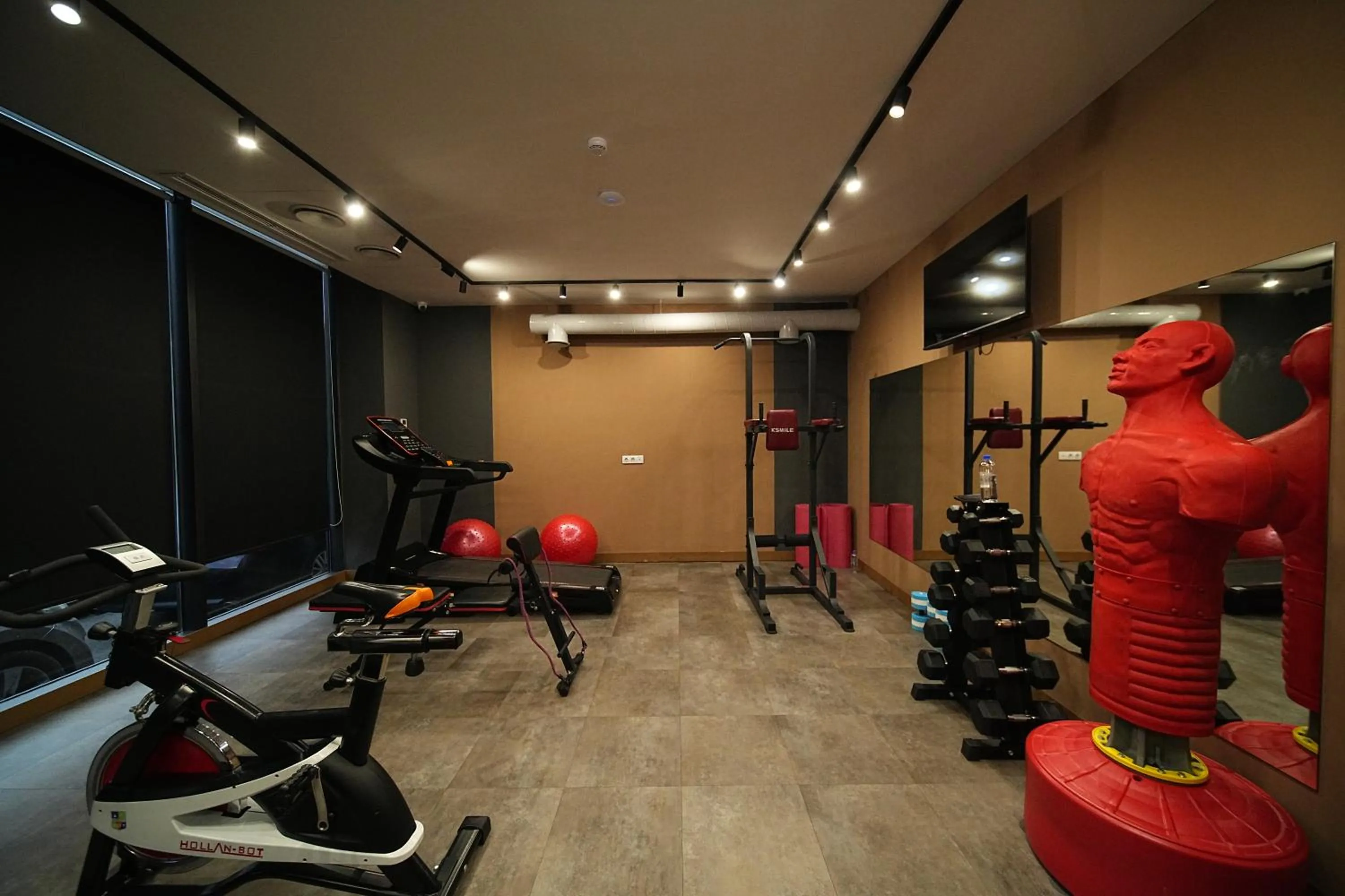 Fitness centre/facilities in Dili Town Resort and Spa