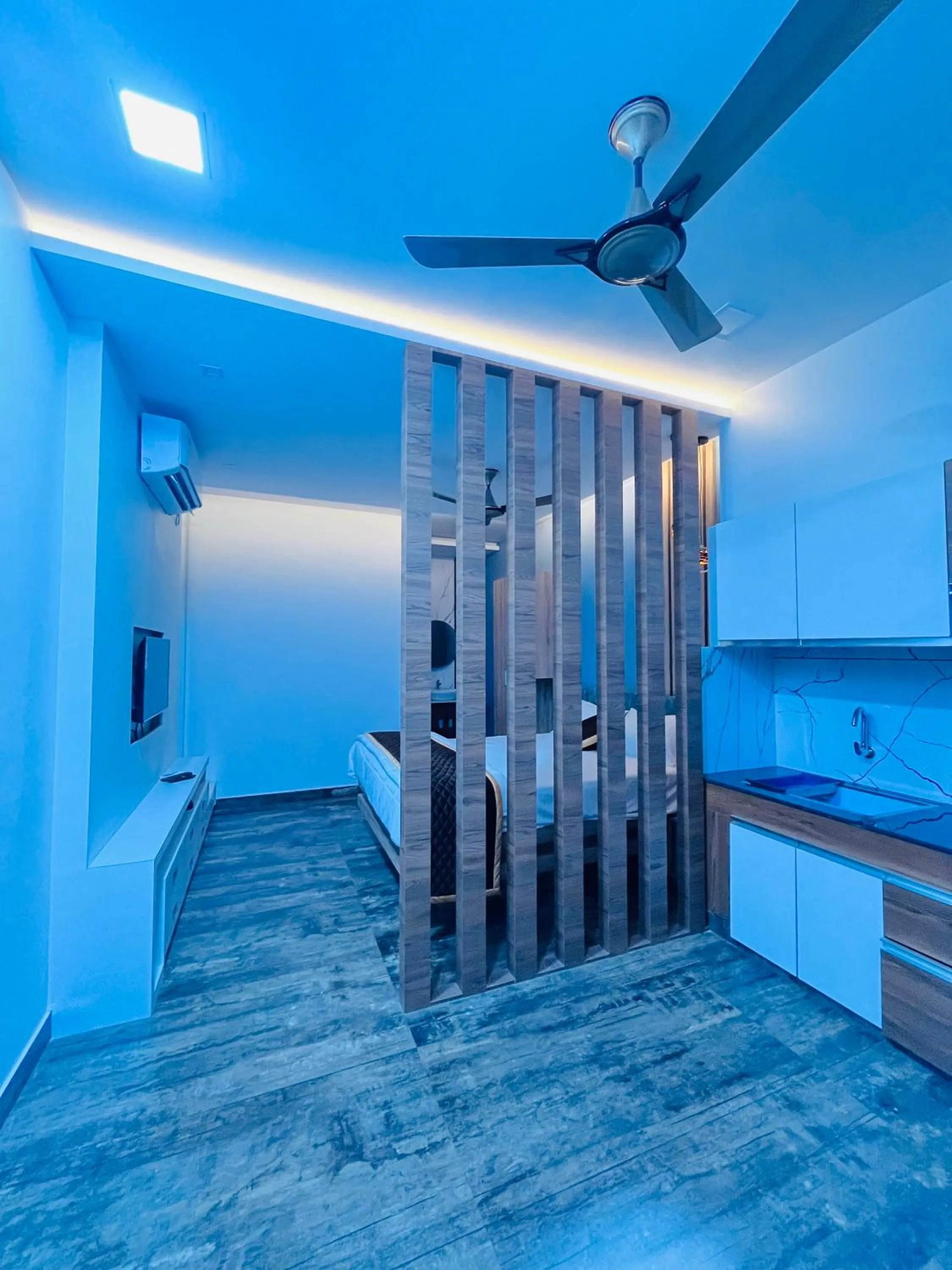 Bedroom in The Tendoinn