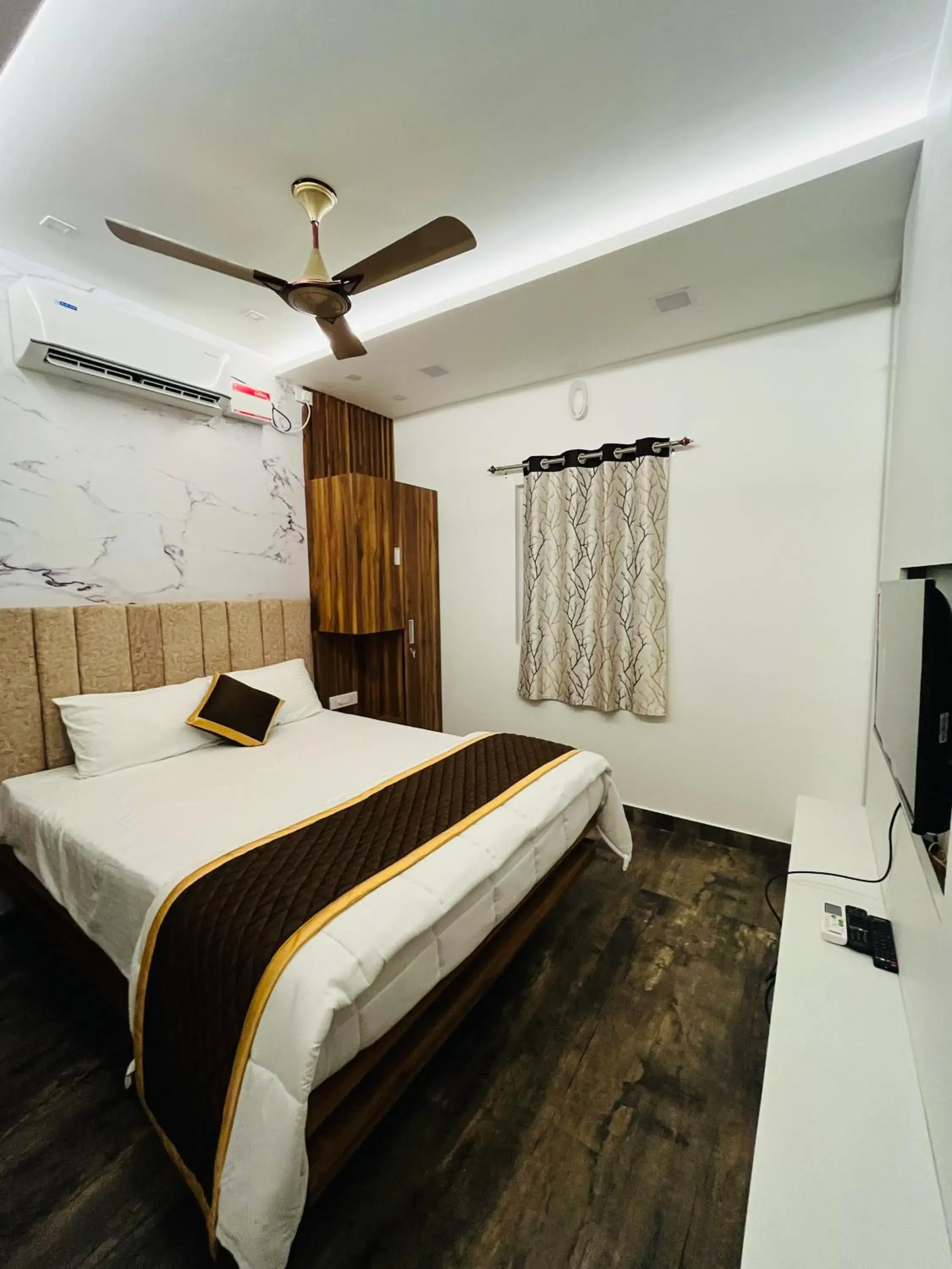 The Tendoinn The Tendoinn