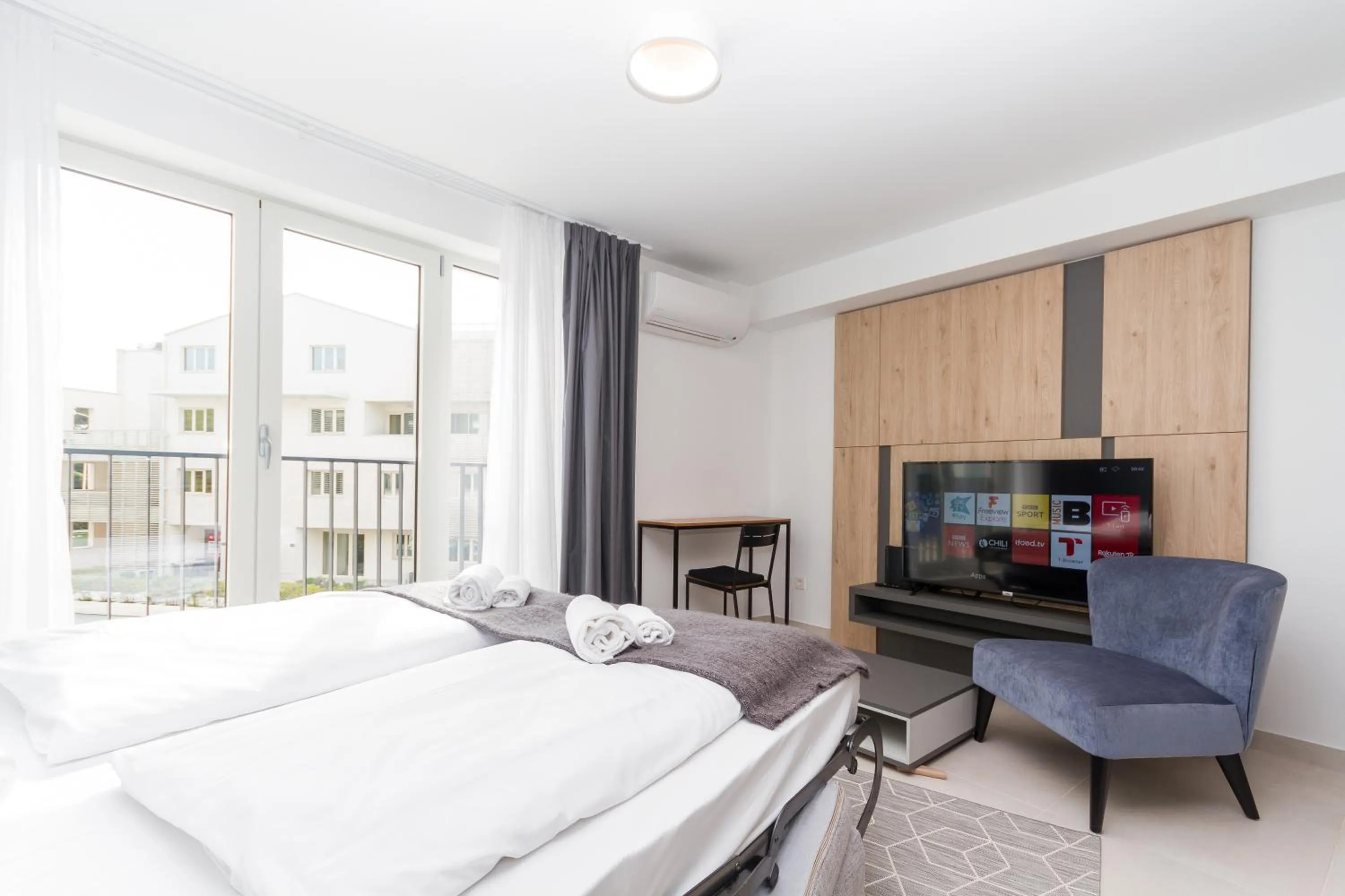 Bed in Garden Palace - Da Matteo Deluxe Apartment