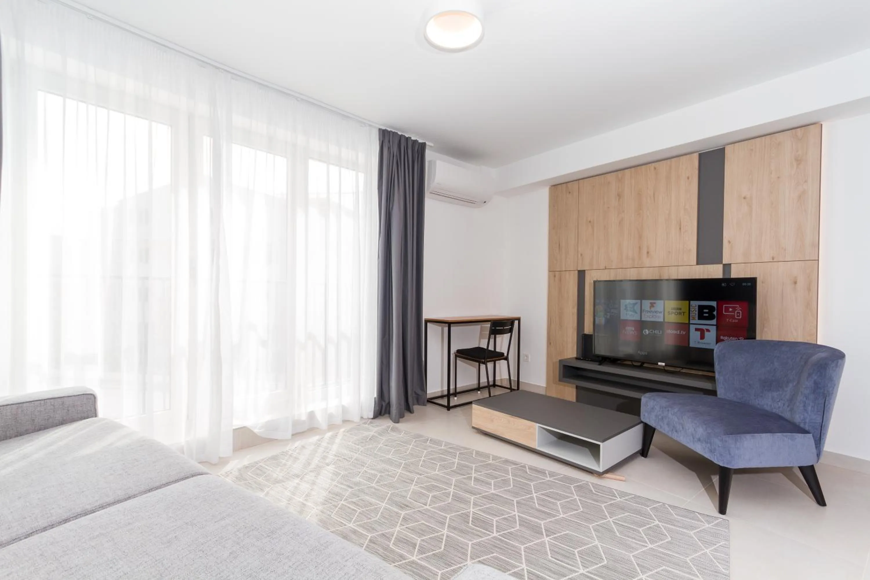 Bed in Garden Palace - Da Matteo Deluxe Apartment