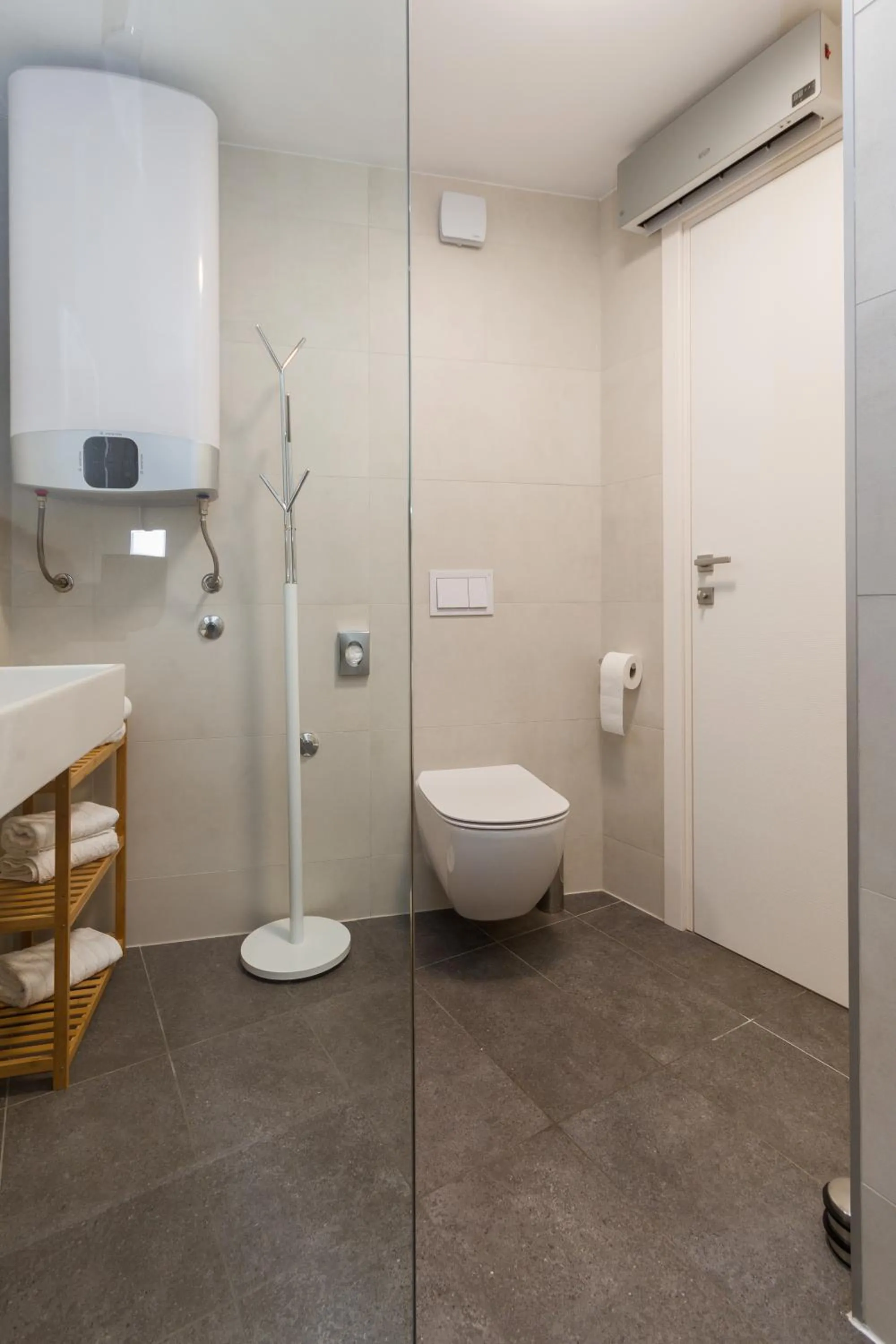 Shower in Garden Palace - Da Matteo Deluxe Apartment