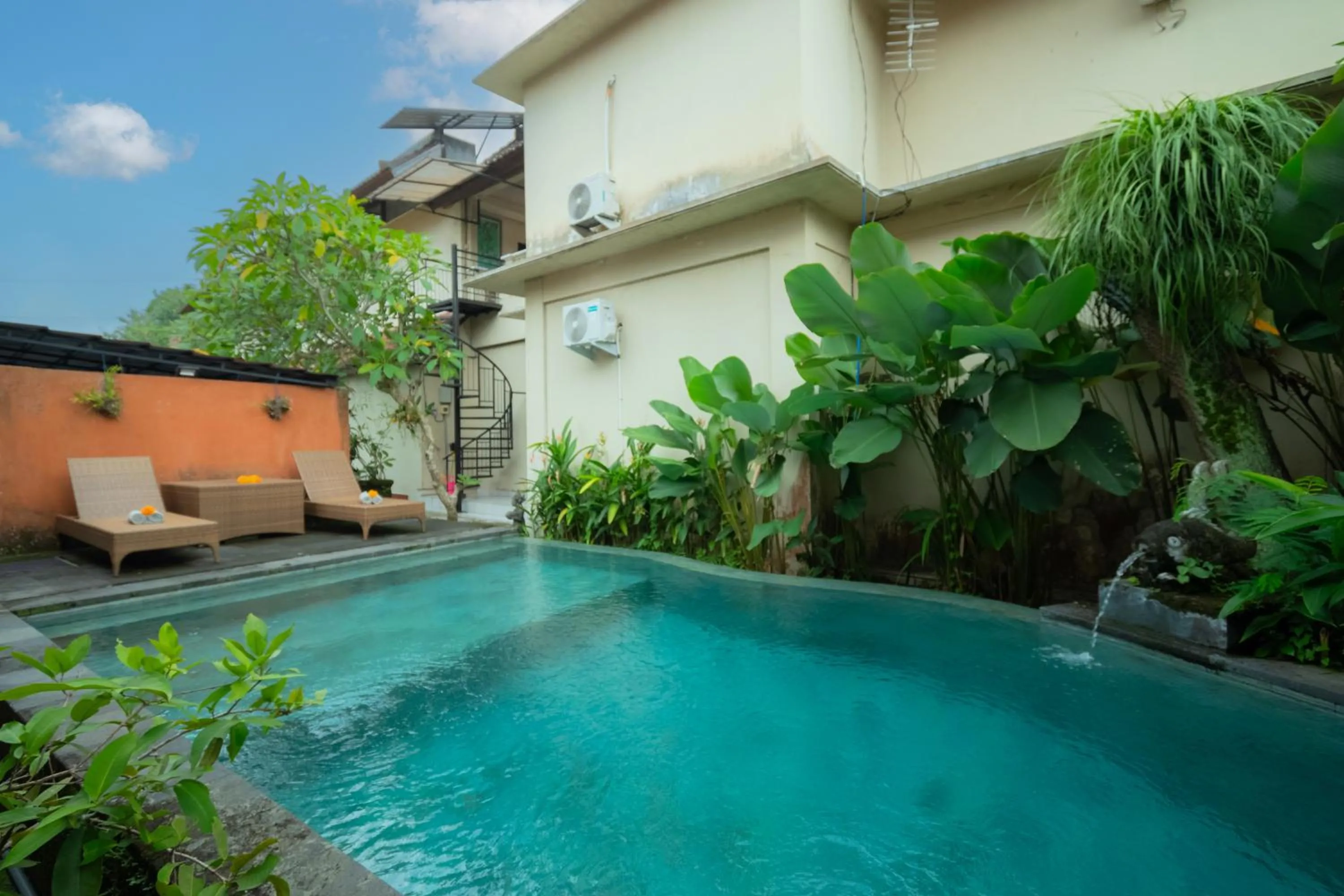 Swimming pool in Nobody Inn Bali by Aligna Hospitality