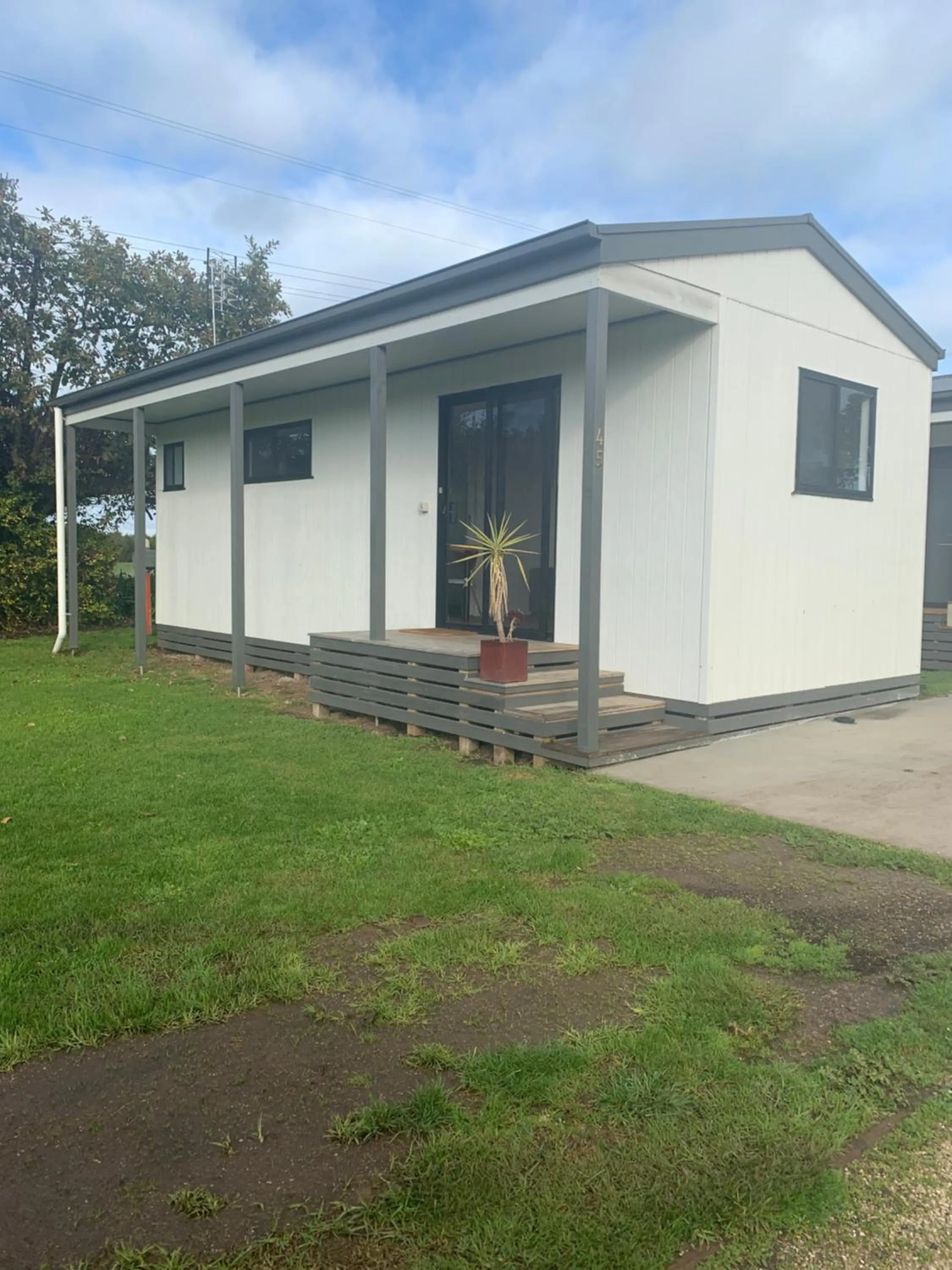 Property building in Colac Otway Caravan & Cabin Park