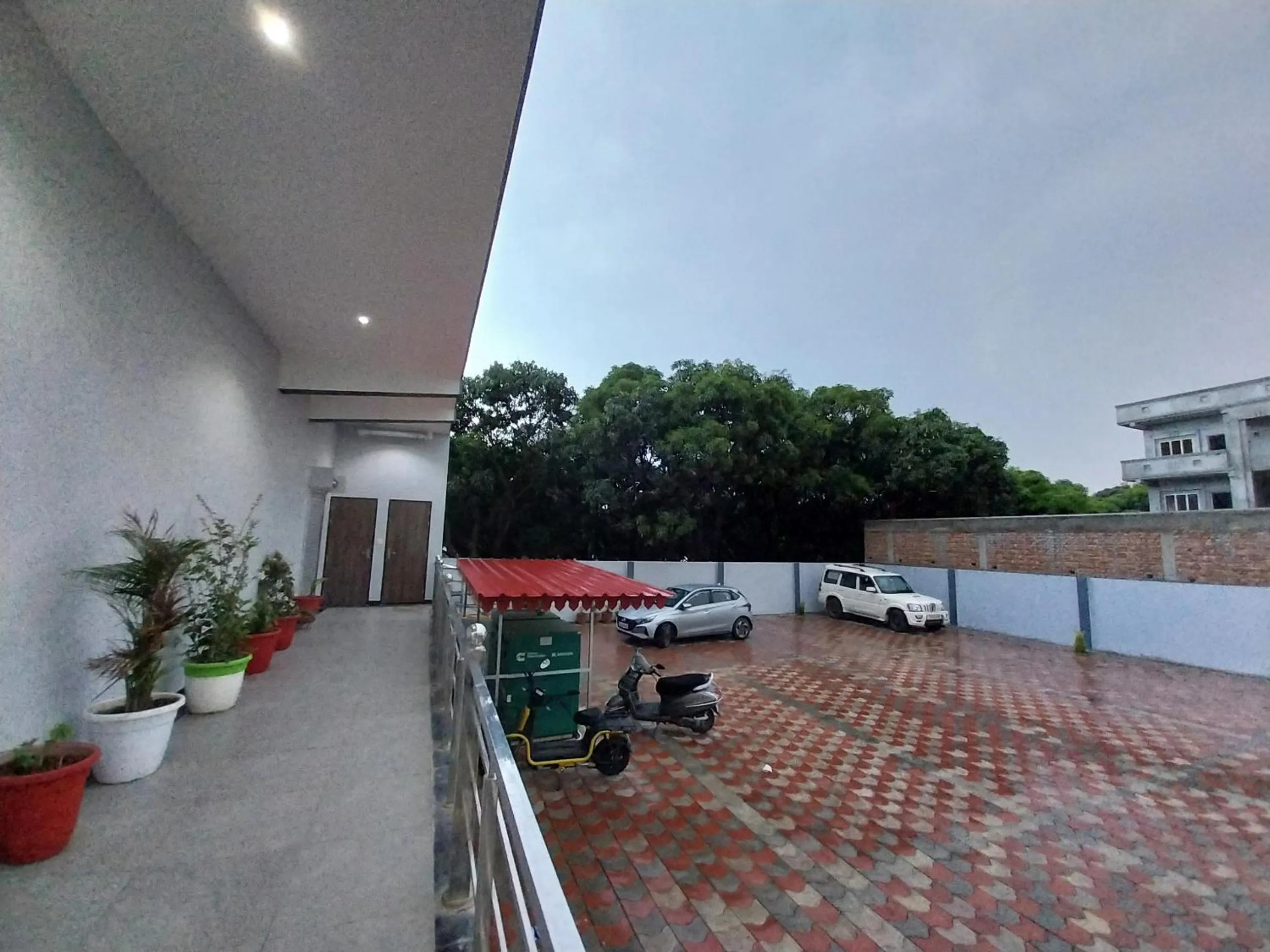 Property building in Dreamy Desert Hotel