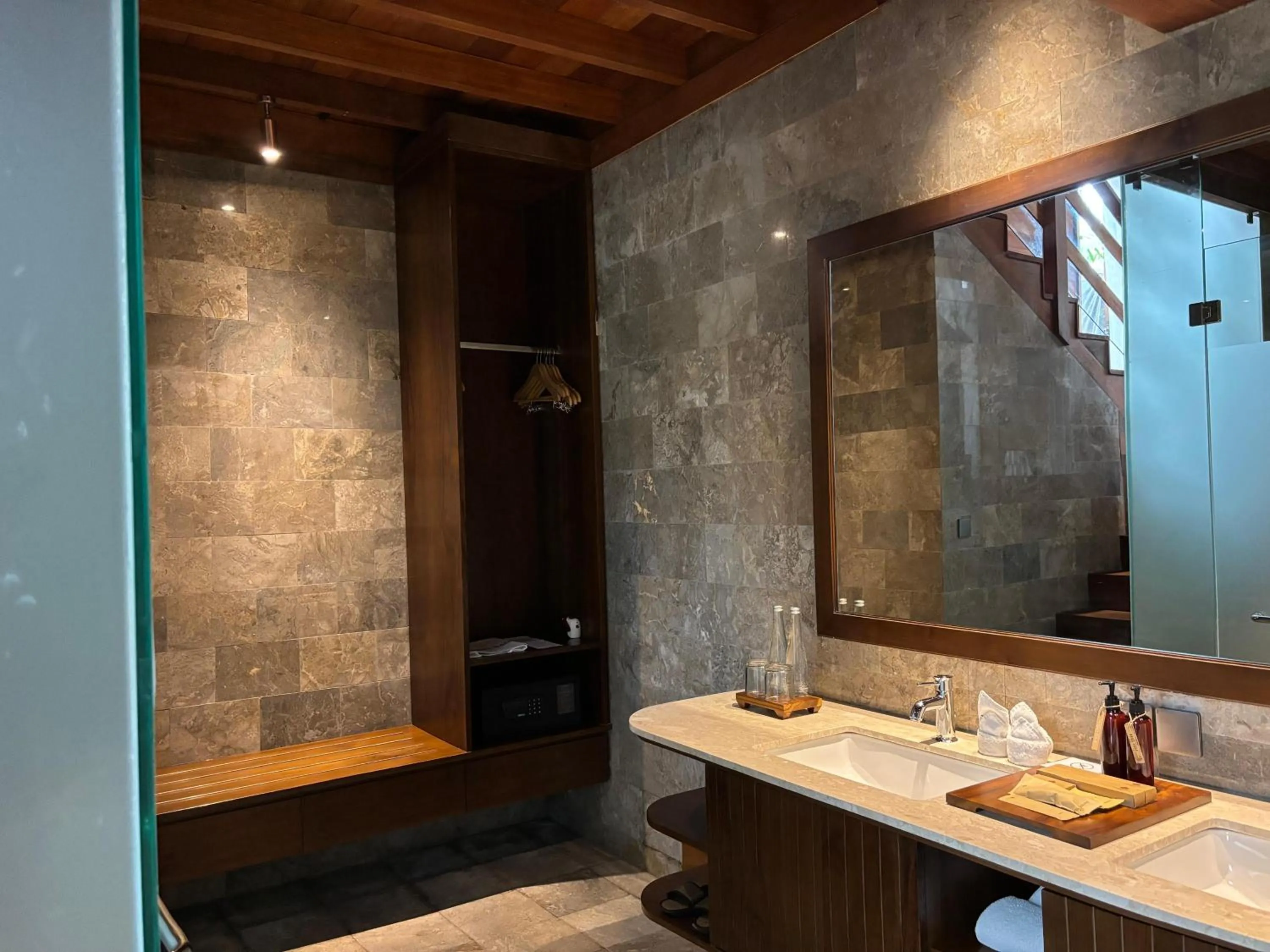 Bathroom in AnandaDara Ubud Resort & Spa