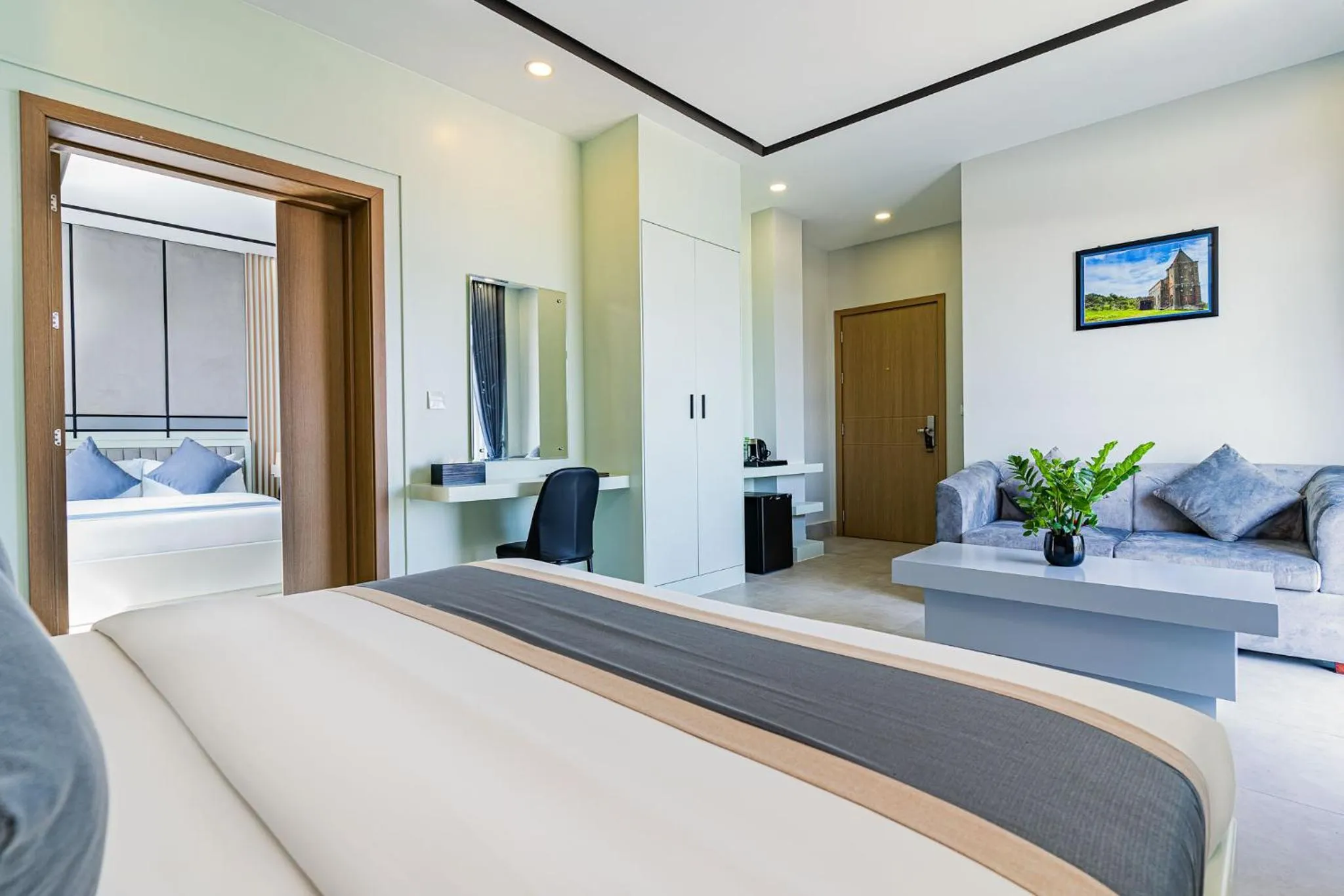 Bed in The Square Kampot Hotel