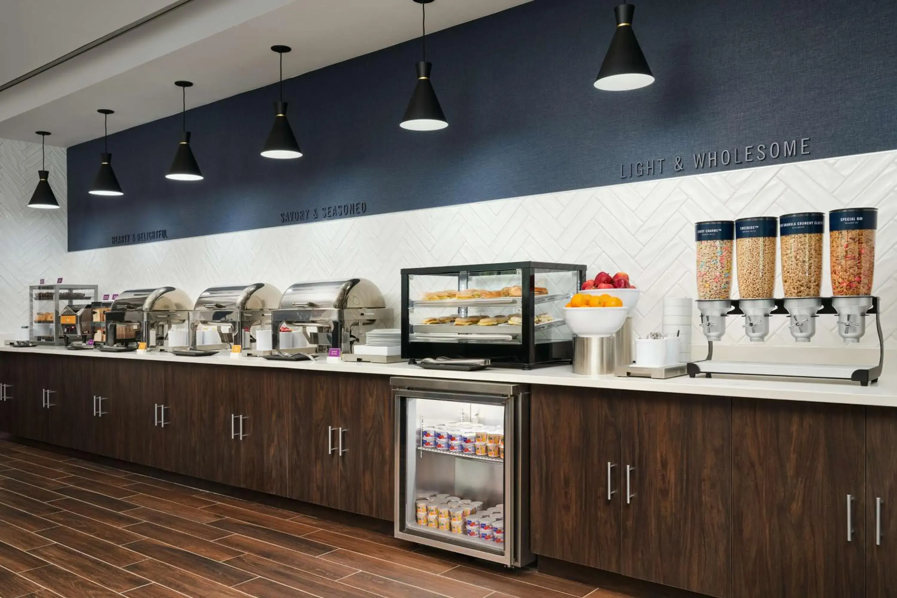 Breakfast in Hampton Inn Towson Downtown Breakfast in Hampton Inn Towson Downtown