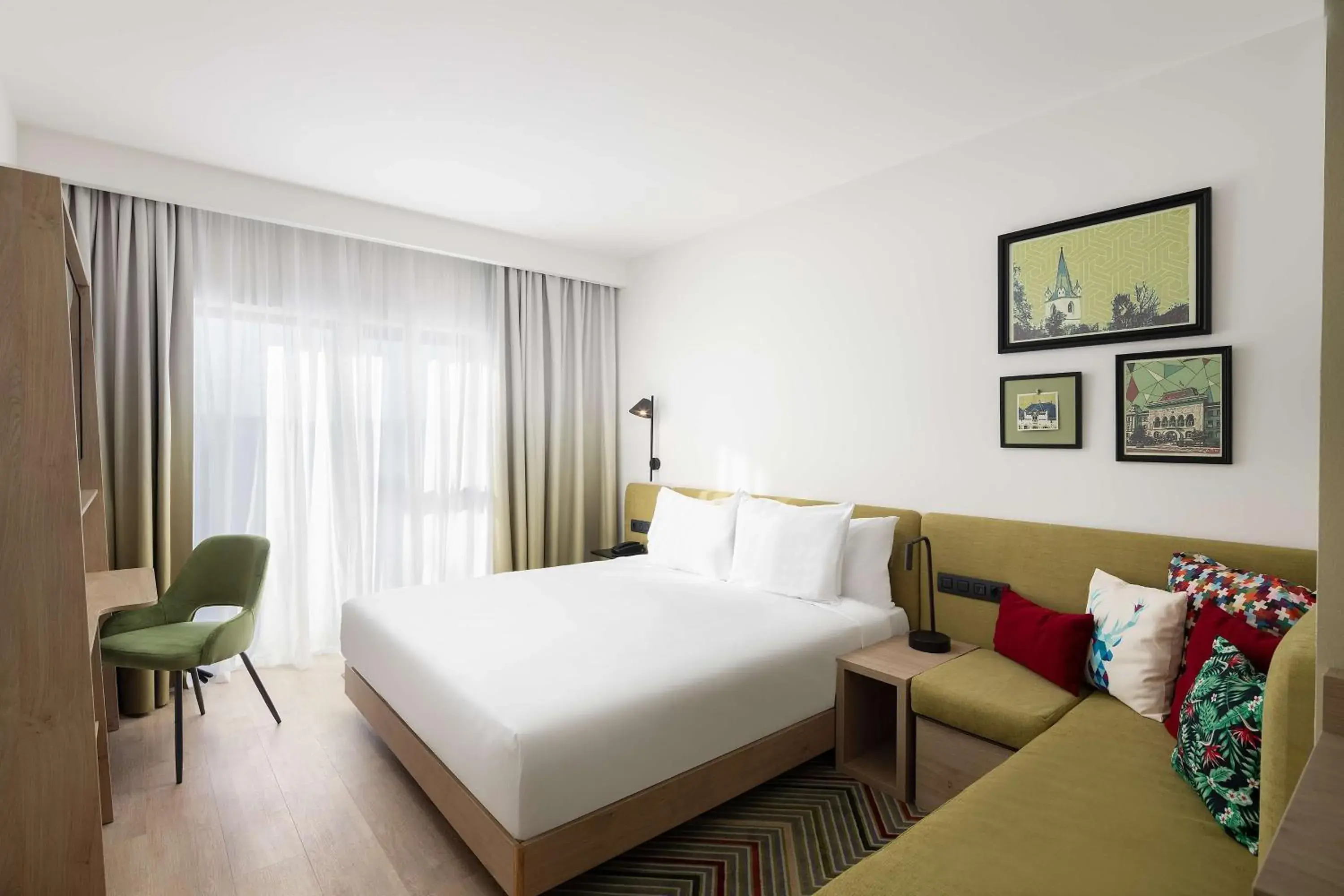 Bedroom, Bed in Hampton By Hilton Targu Mures Bedroom, Bed in Hampton By Hilton Targu Mures