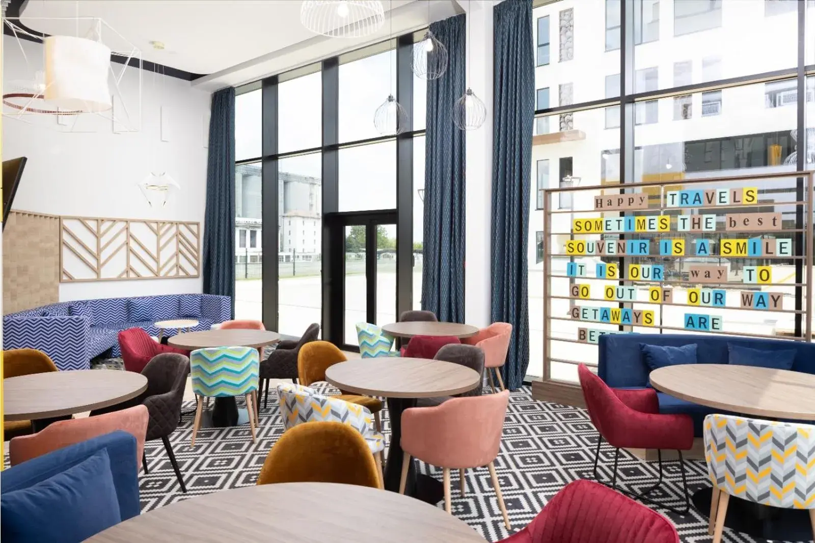 Restaurant/places to eat in Hampton By Hilton Targu Mures Restaurant/places to eat in Hampton By Hilton Targu Mures