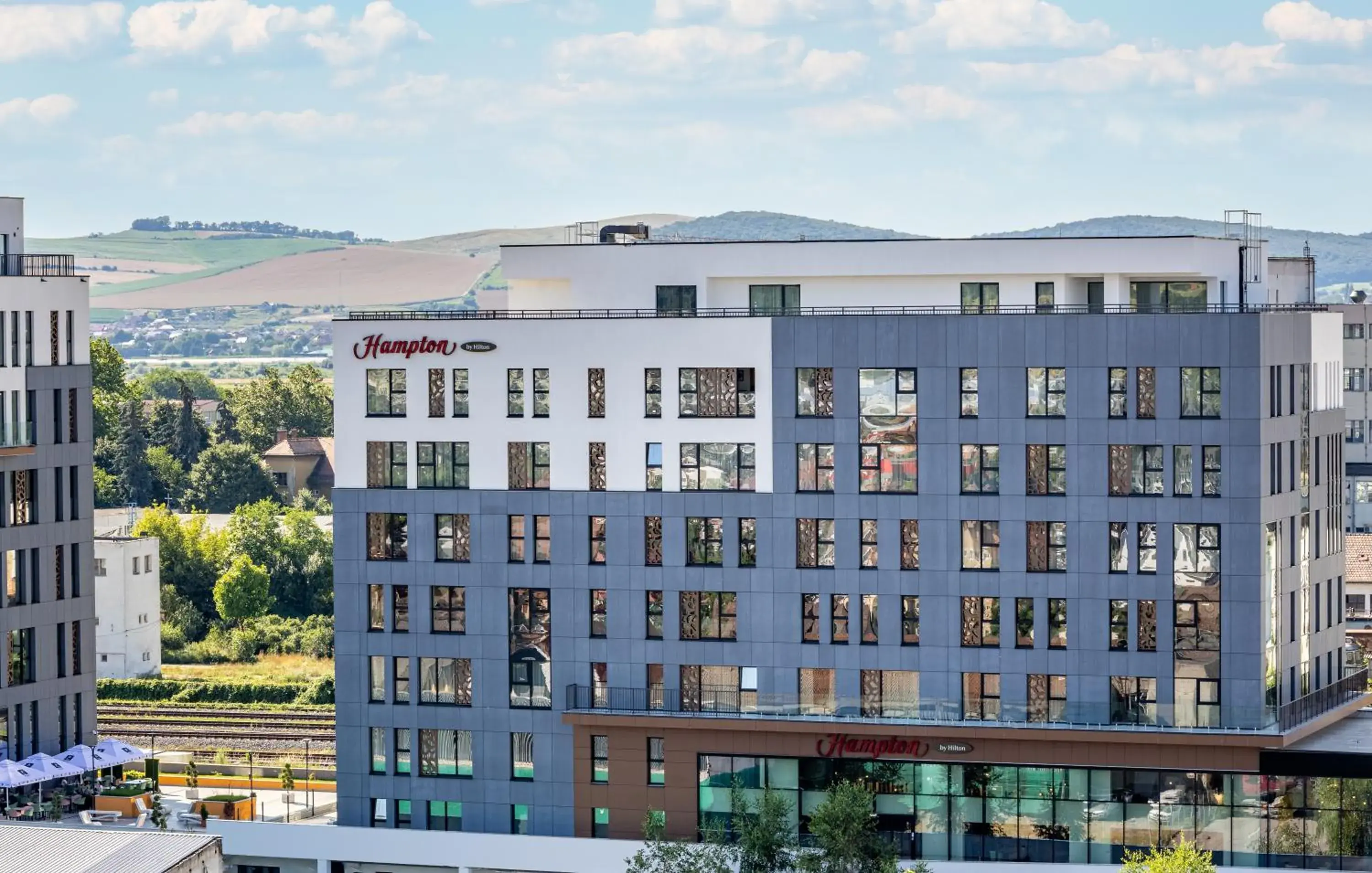 Property building in Hampton By Hilton Targu Mures Property building in Hampton By Hilton Targu Mures