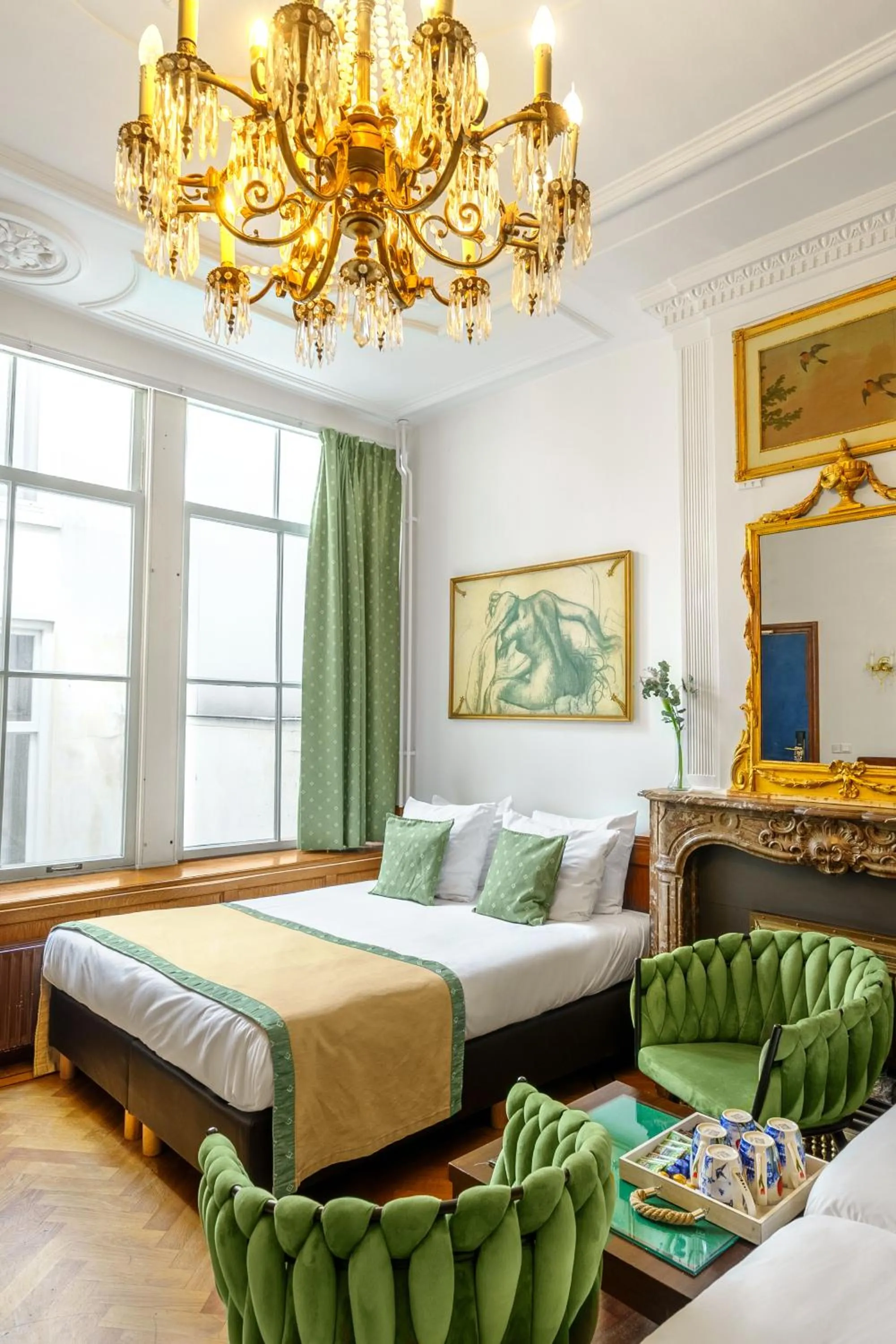 Bed in Boutique Hotel des Arts