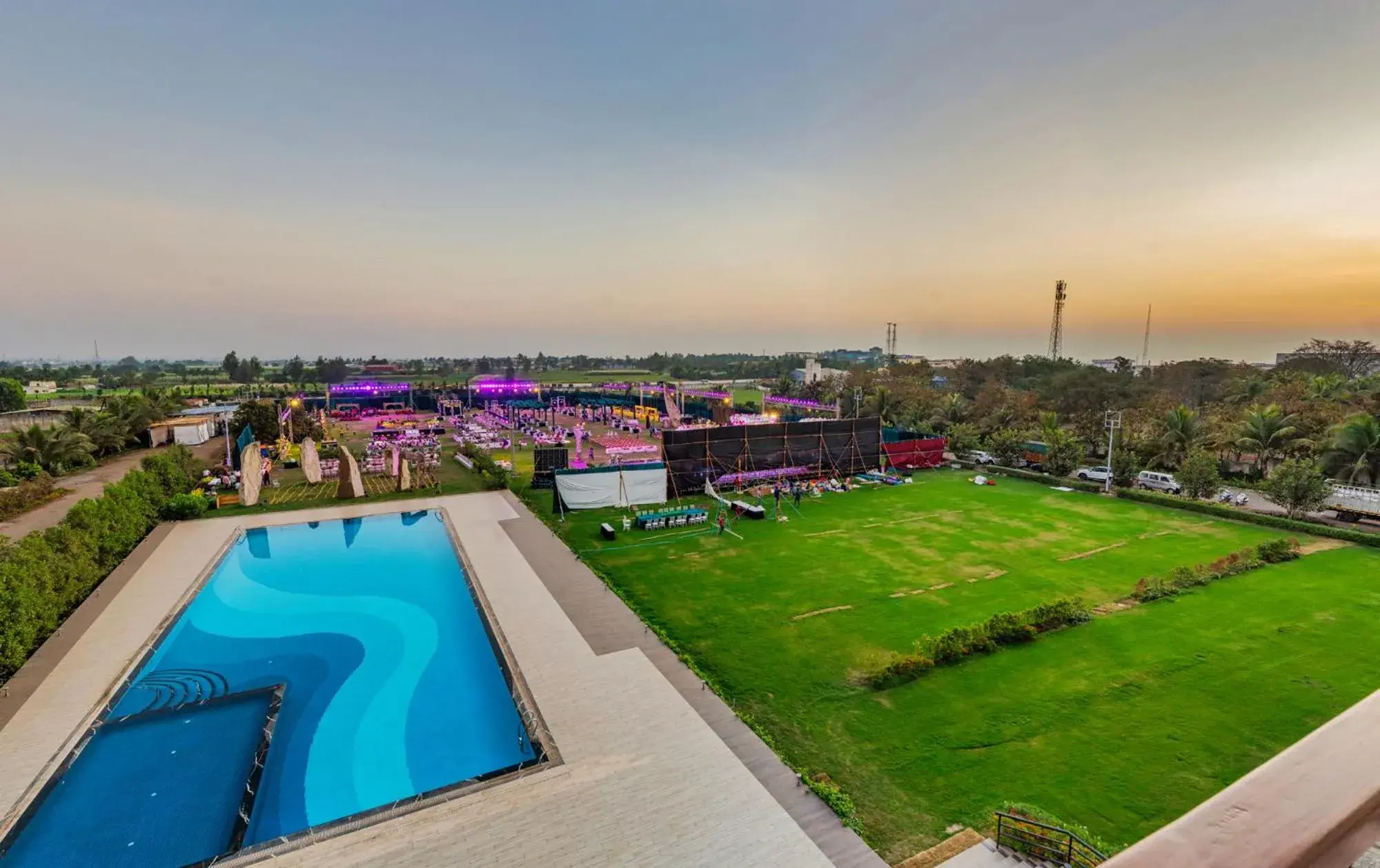 View (from property/room) in Highland Club with Swimming Pool-GYM View (from property/room) in Highland Club with Swimming Pool-GYM