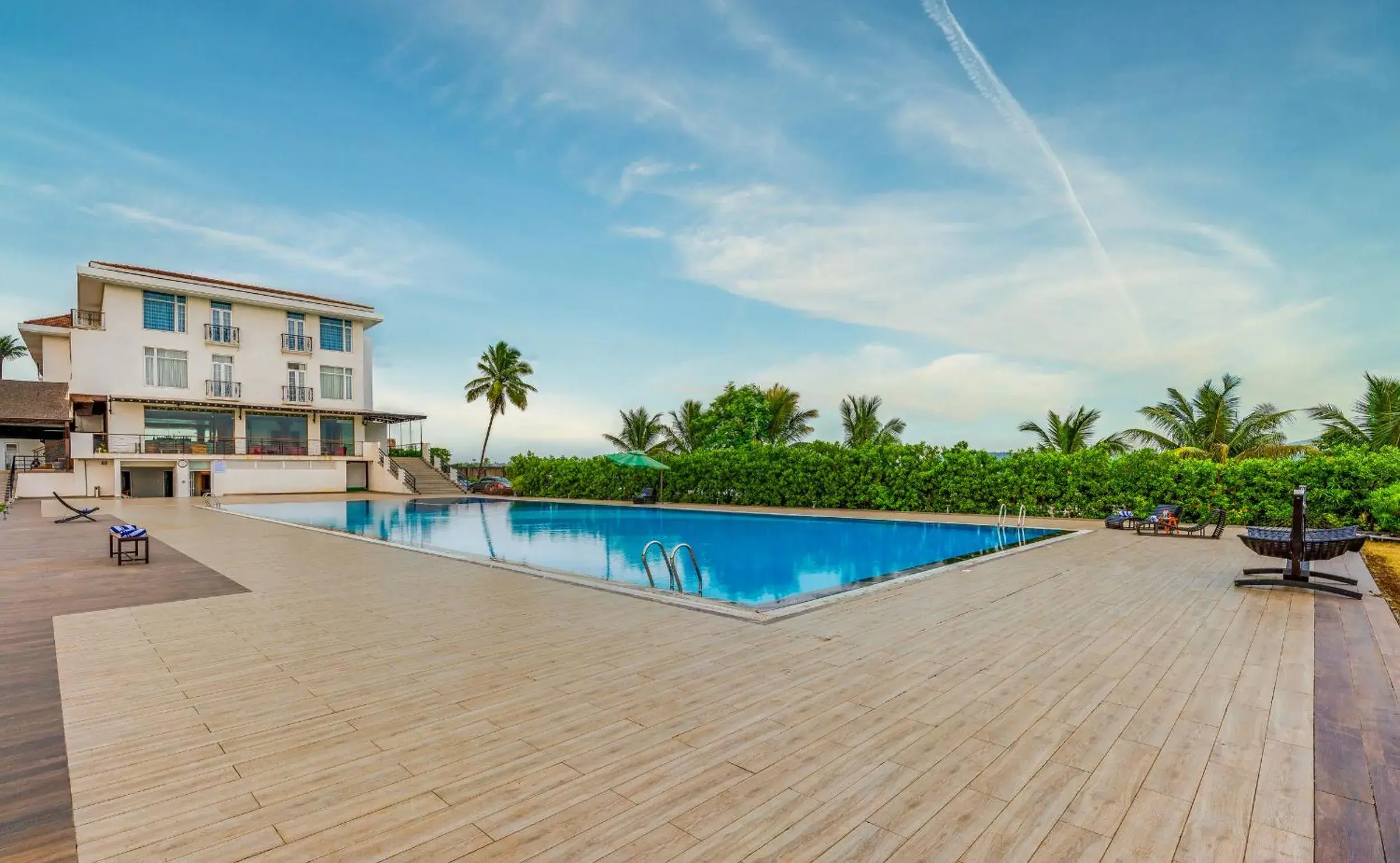 Property building in Highland Club with Swimming Pool-GYM Property building in Highland Club with Swimming Pool-GYM