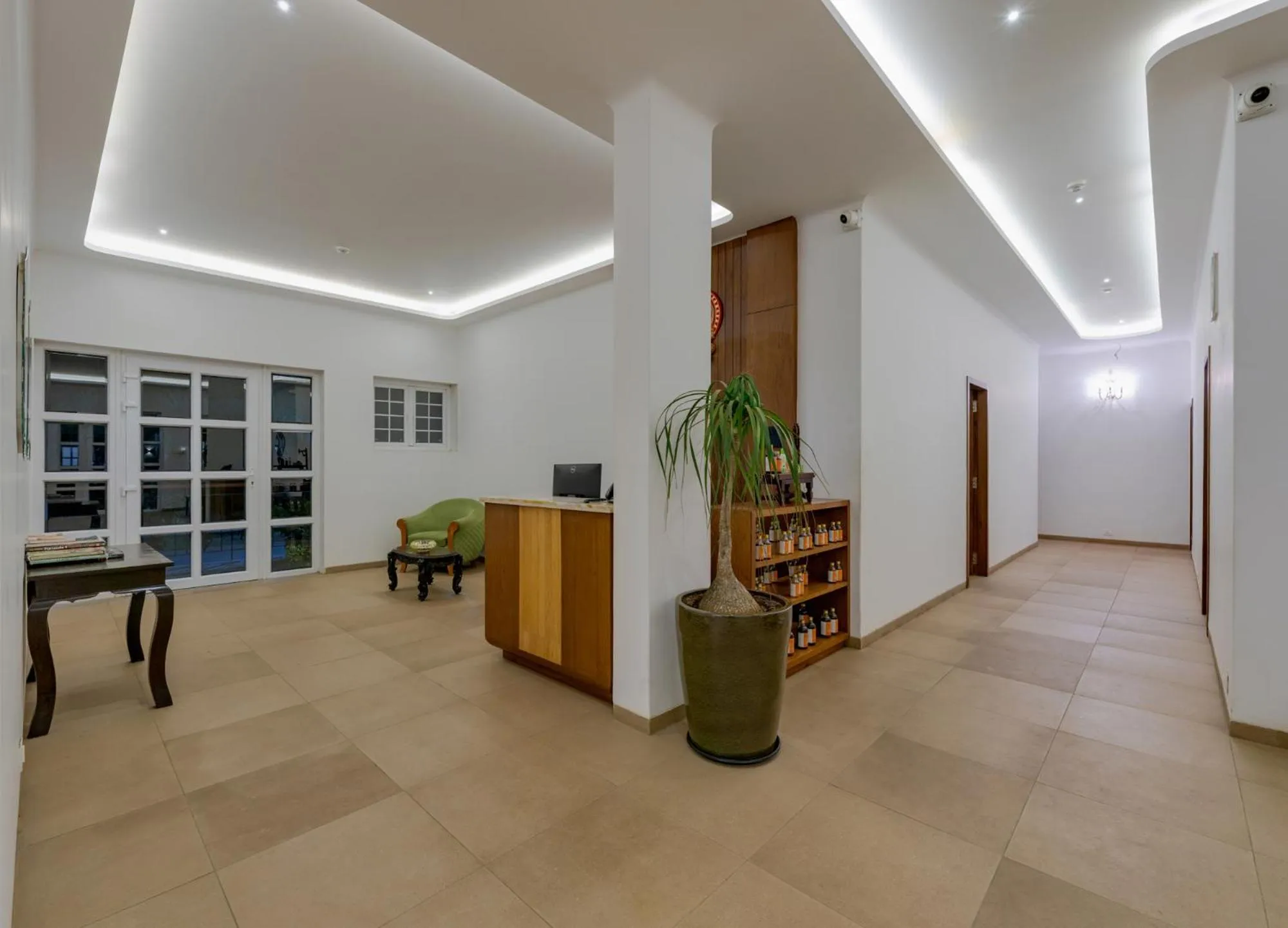 Lobby or reception in Highland Club with Swimming Pool-GYM