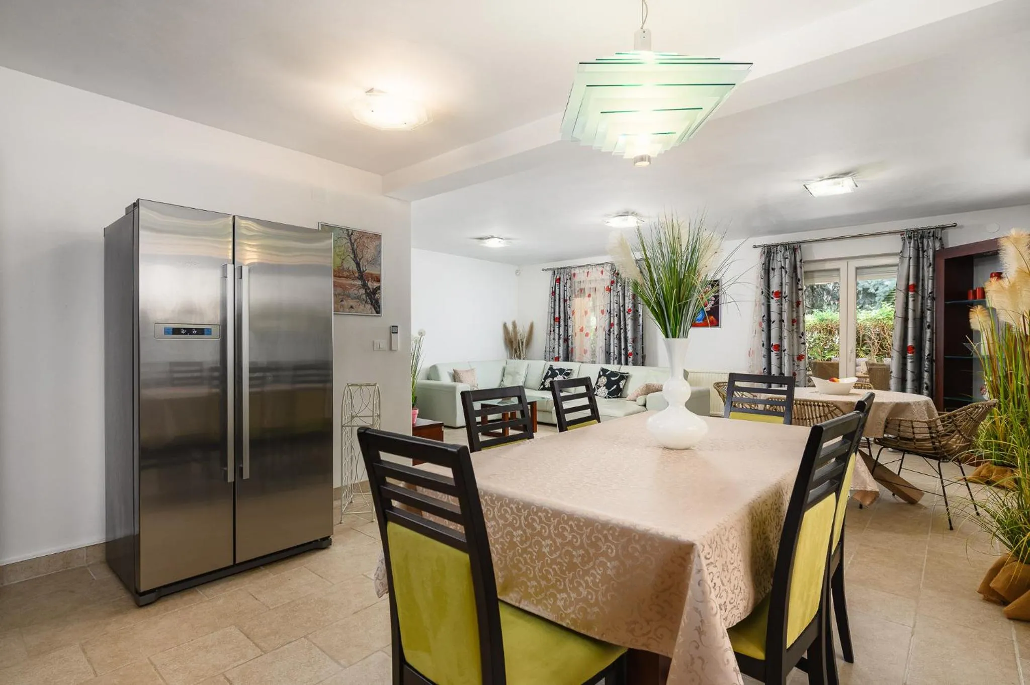 Dining area in Villa Gigi